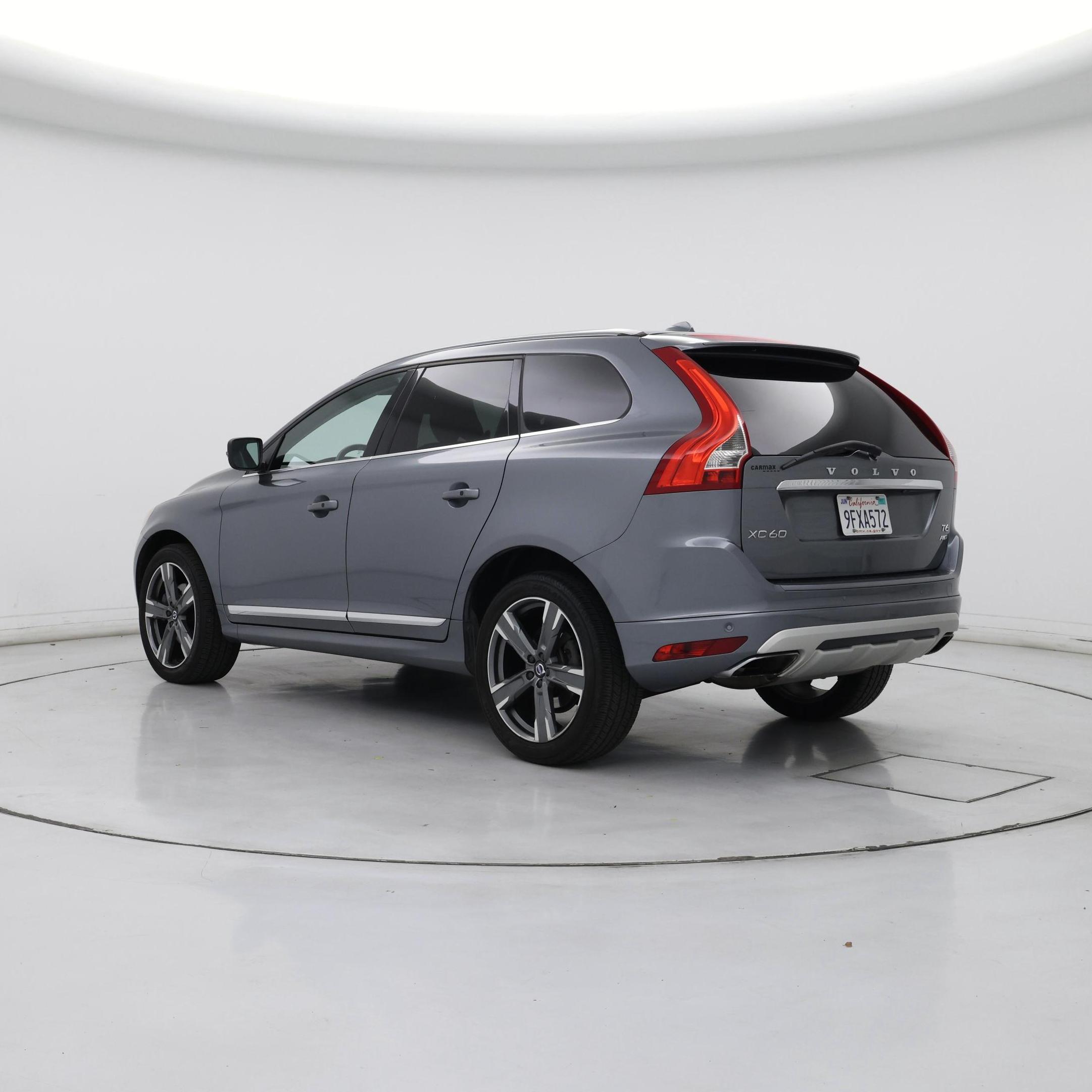 Thumbnail: 2017 Volvo XC60 - 2