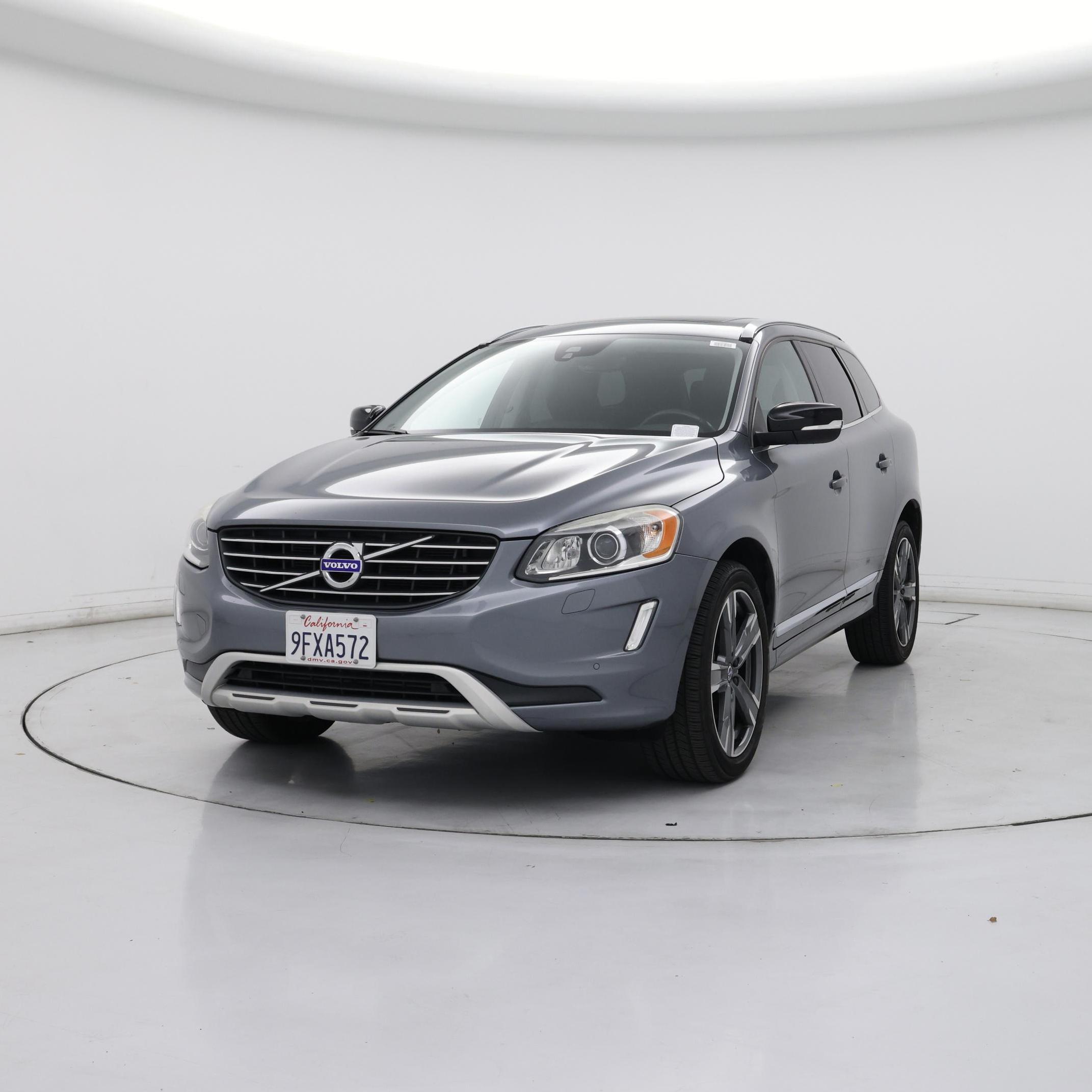 Thumbnail: 2017 Volvo XC60 - 4