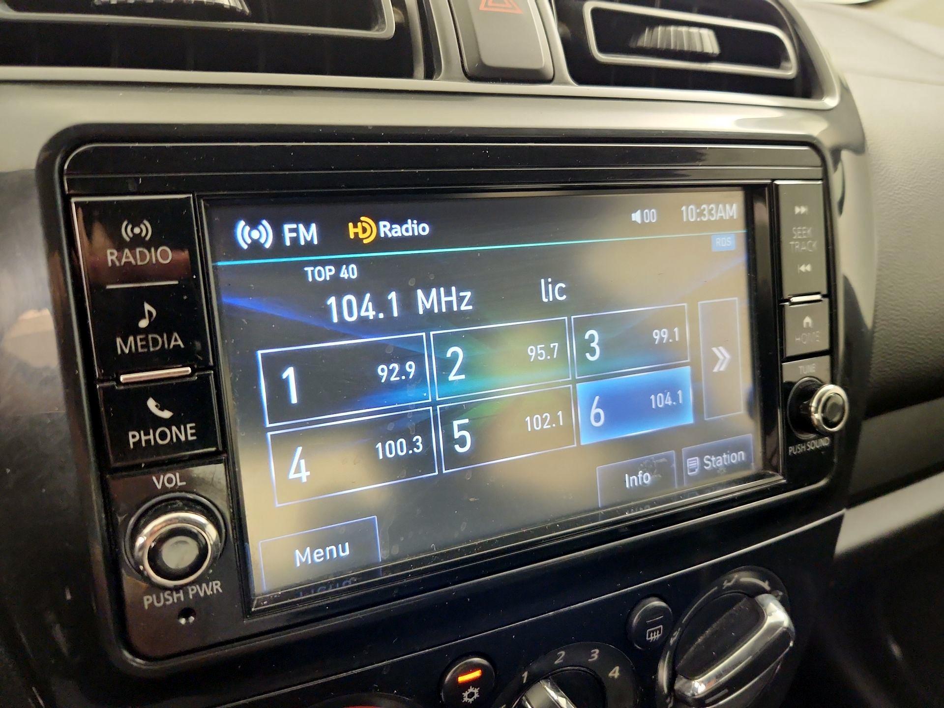 Thumbnail: 2019 Mitsubishi Mirage G4 - 15
