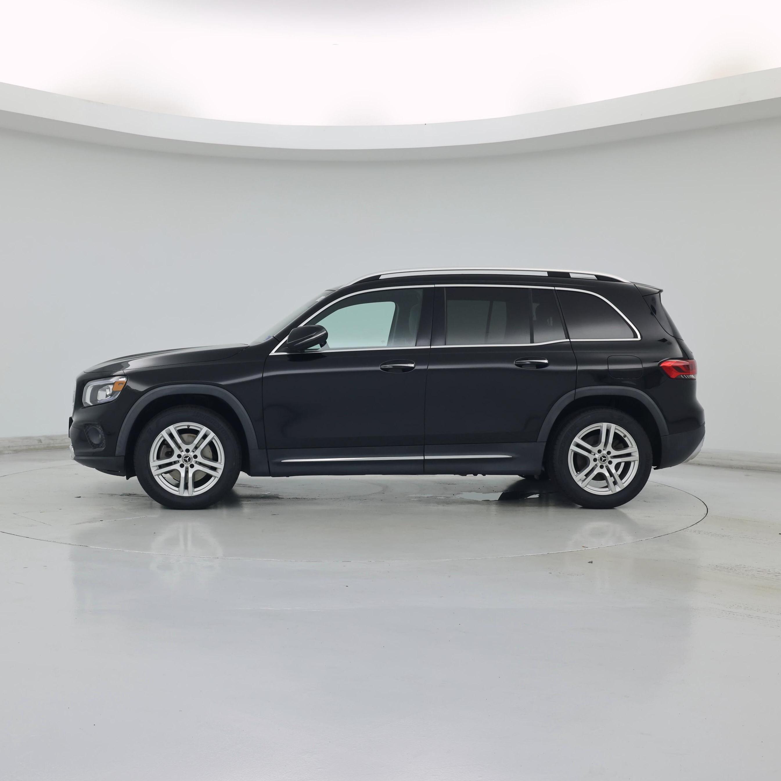 Thumbnail: 2022 Mercedes-Benz GLB - 3