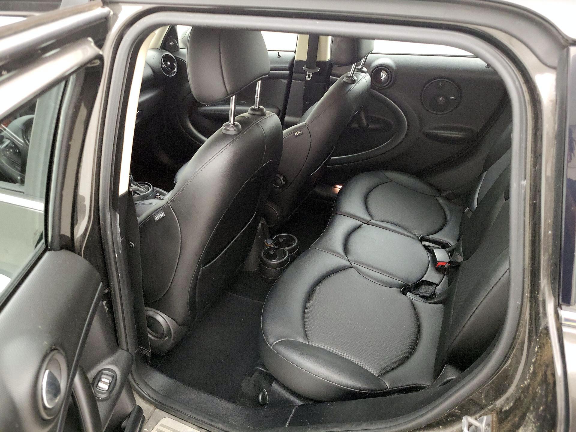 Thumbnail: 2015 MINI Cooper Countryman - 16