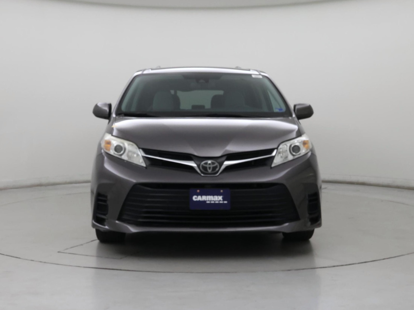2020 Toyota Sienna LE - Photo 6