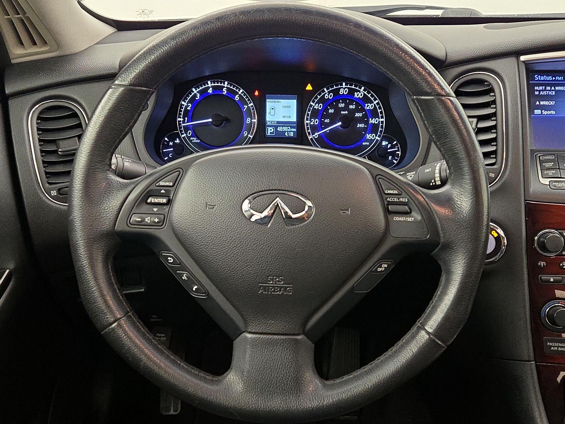 Thumbnail: 2016 INFINITI QX50 - 10