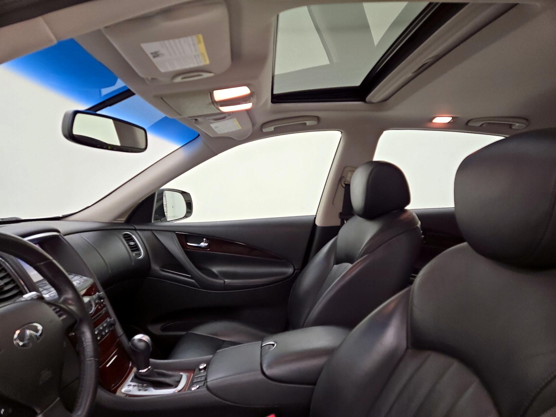 Thumbnail: 2016 INFINITI QX50 - 19