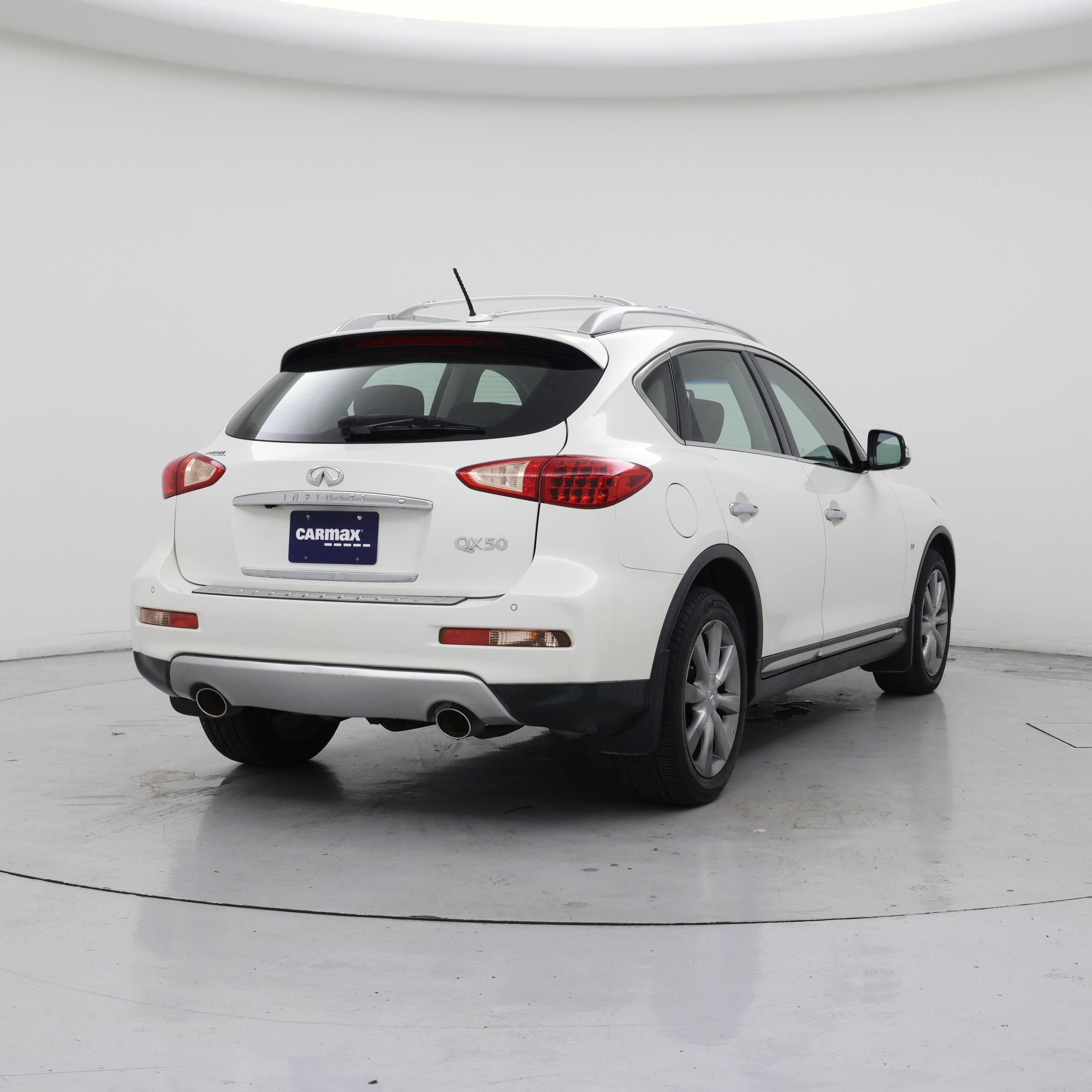 Thumbnail: 2016 INFINITI QX50 - 8