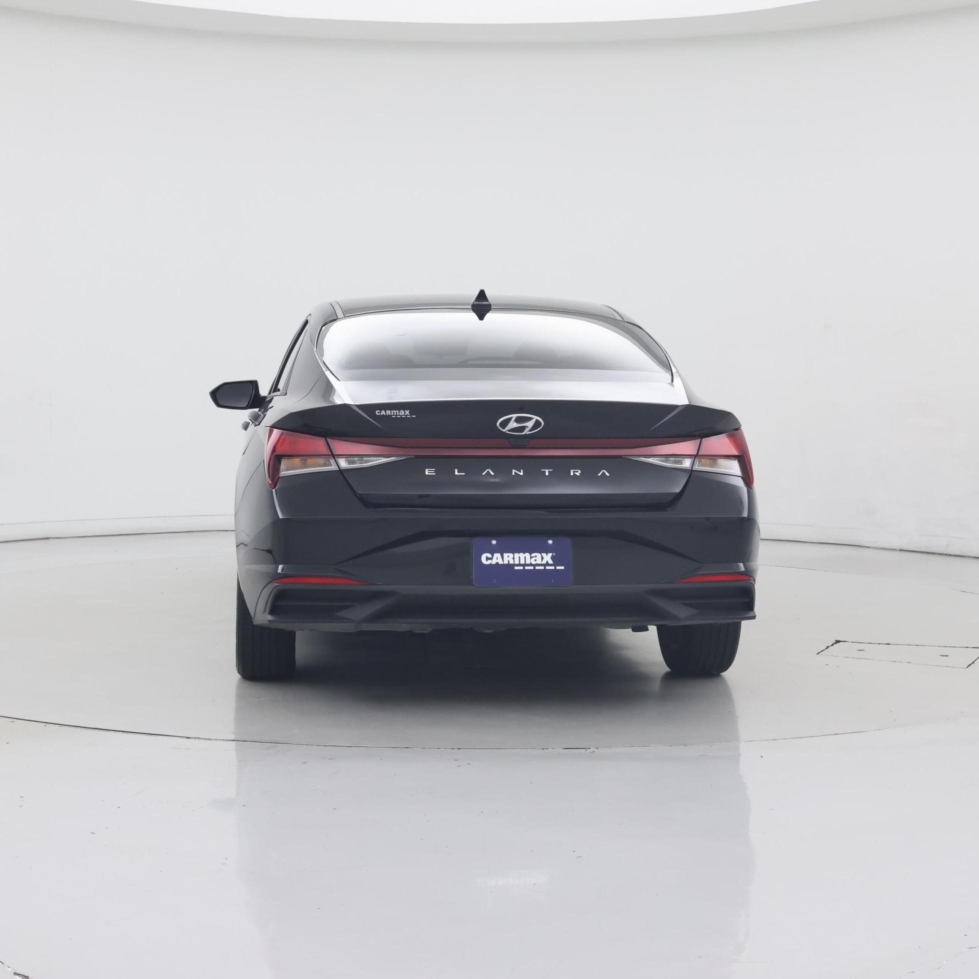 Thumbnail: 2022 Hyundai Elantra - 6