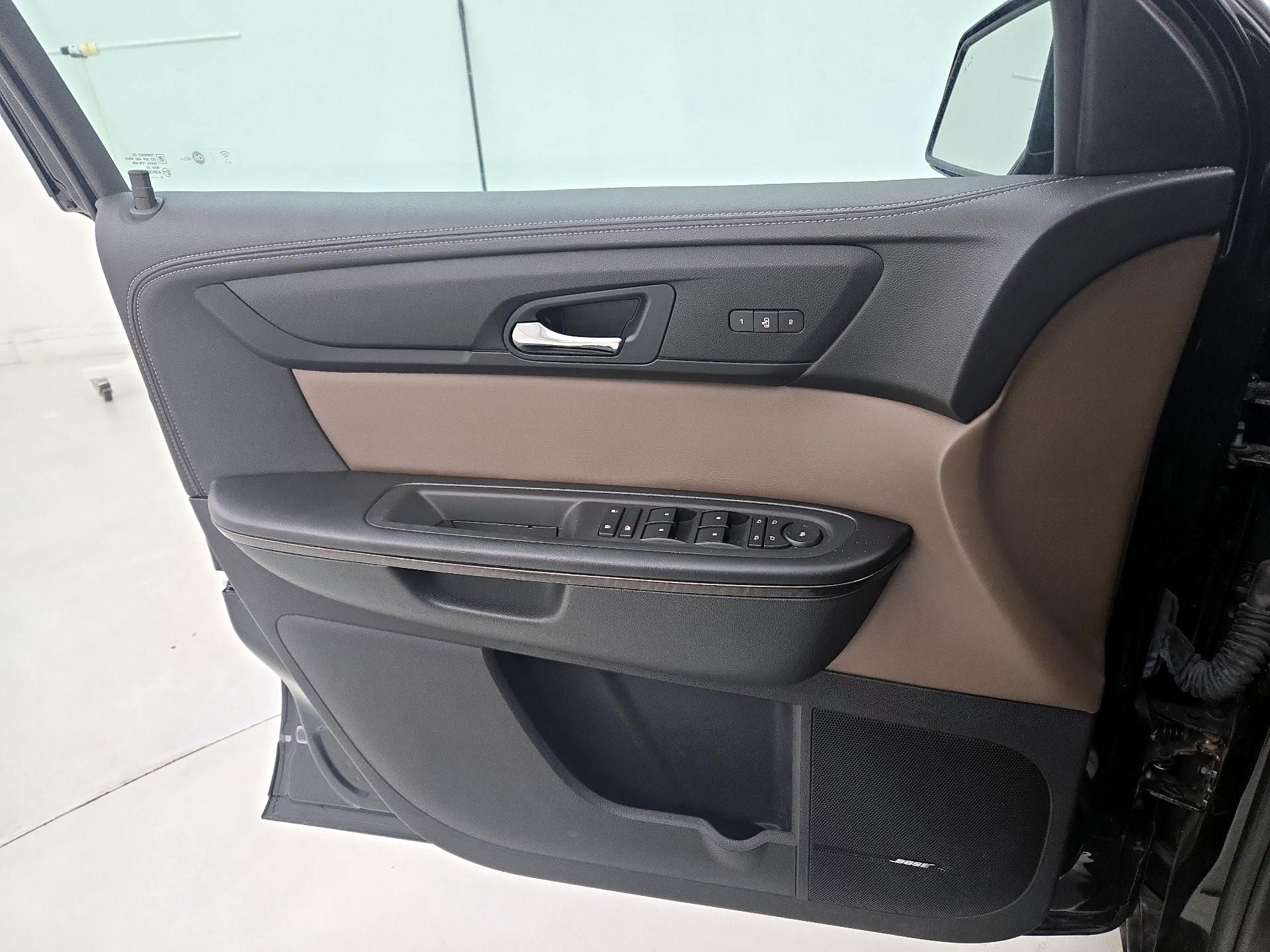 Thumbnail: 2017 GMC Acadia - 12
