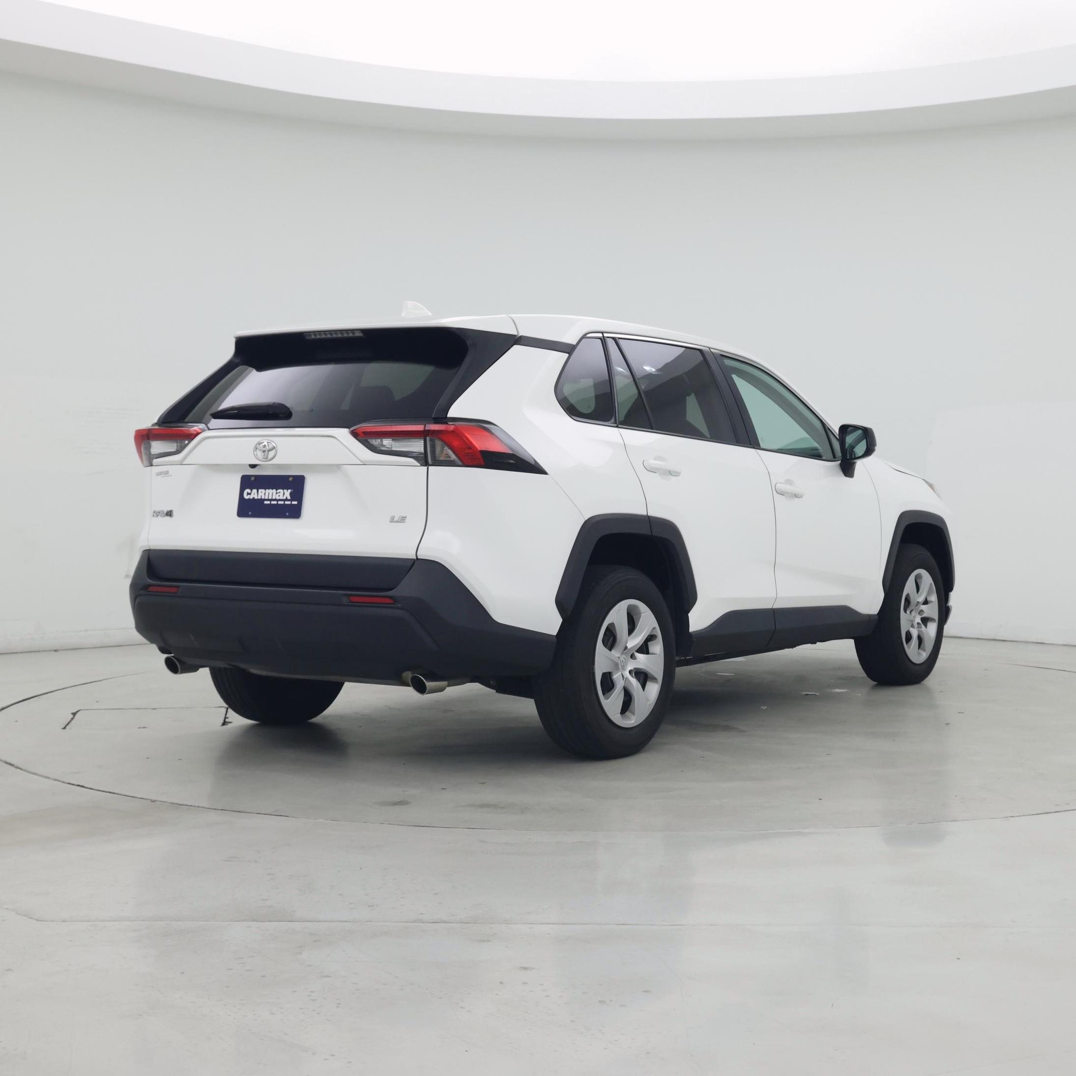 Thumbnail: 2024 Toyota RAV4 - 8