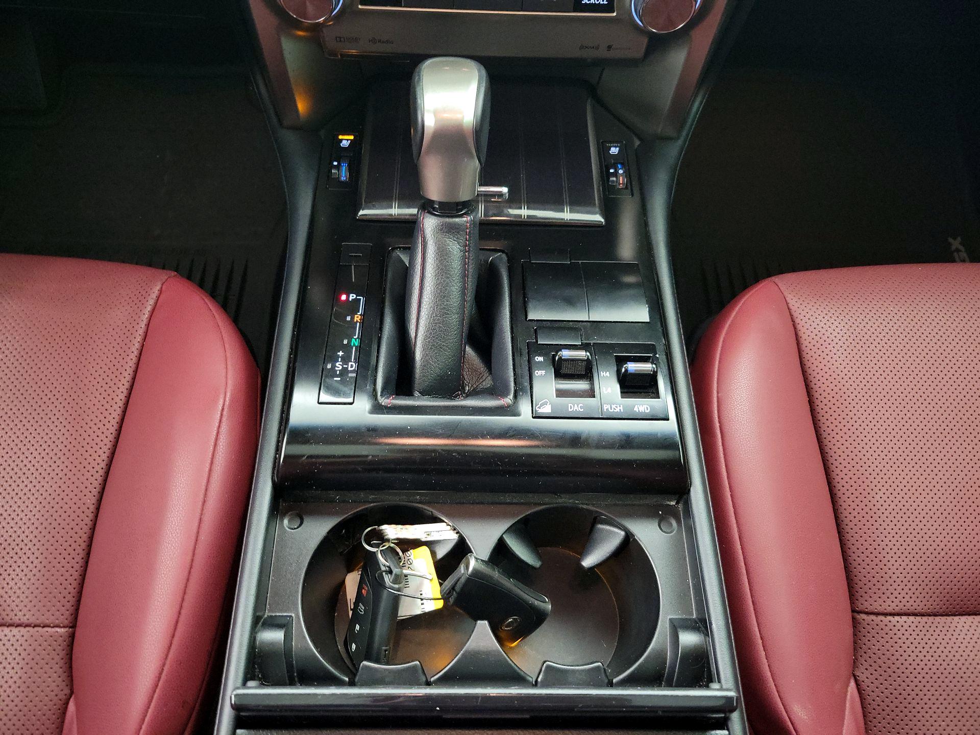 Thumbnail: 2020 Lexus GX - 18
