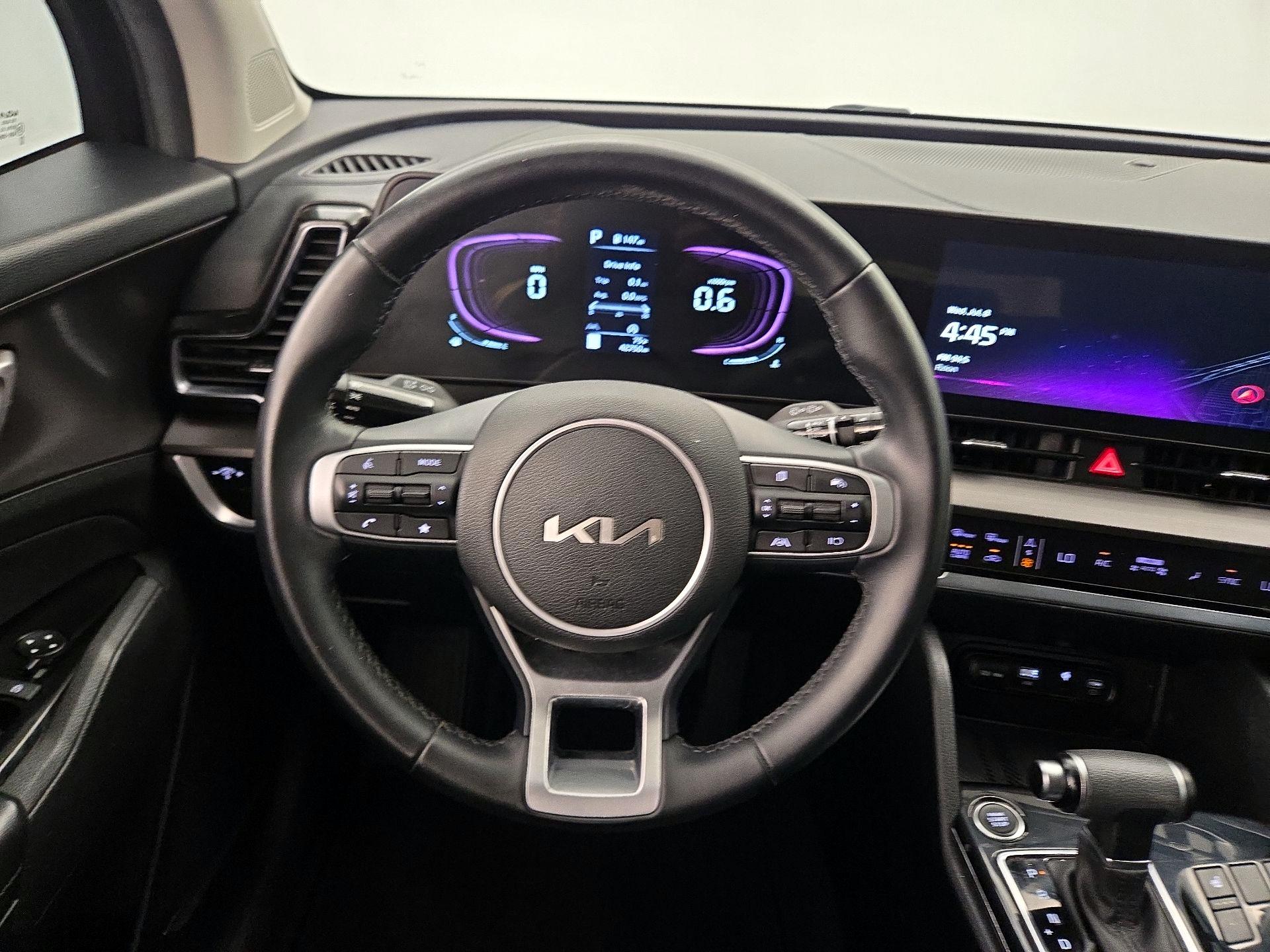 Thumbnail: 2023 Kia Sportage - 10