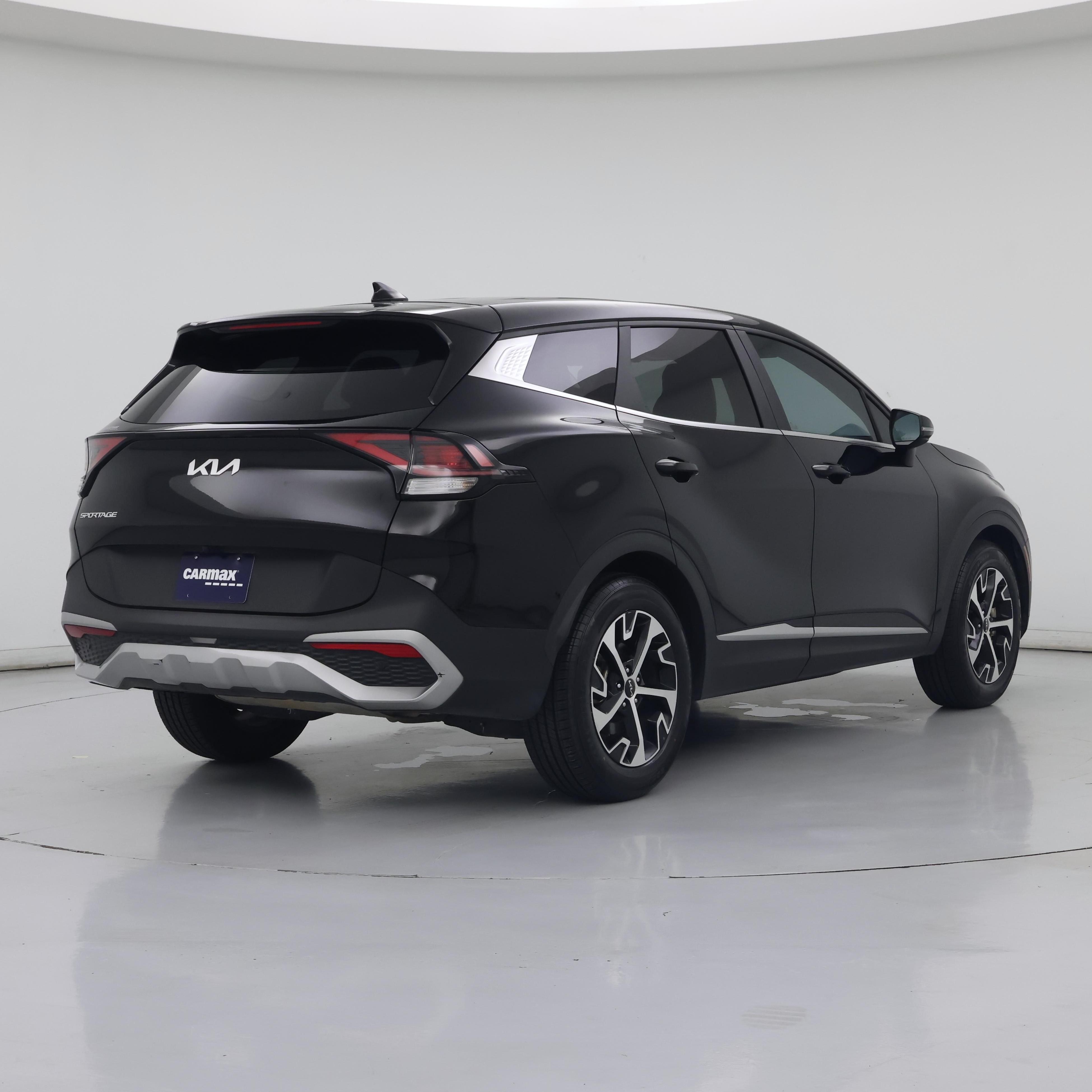Thumbnail: 2023 Kia Sportage - 8
