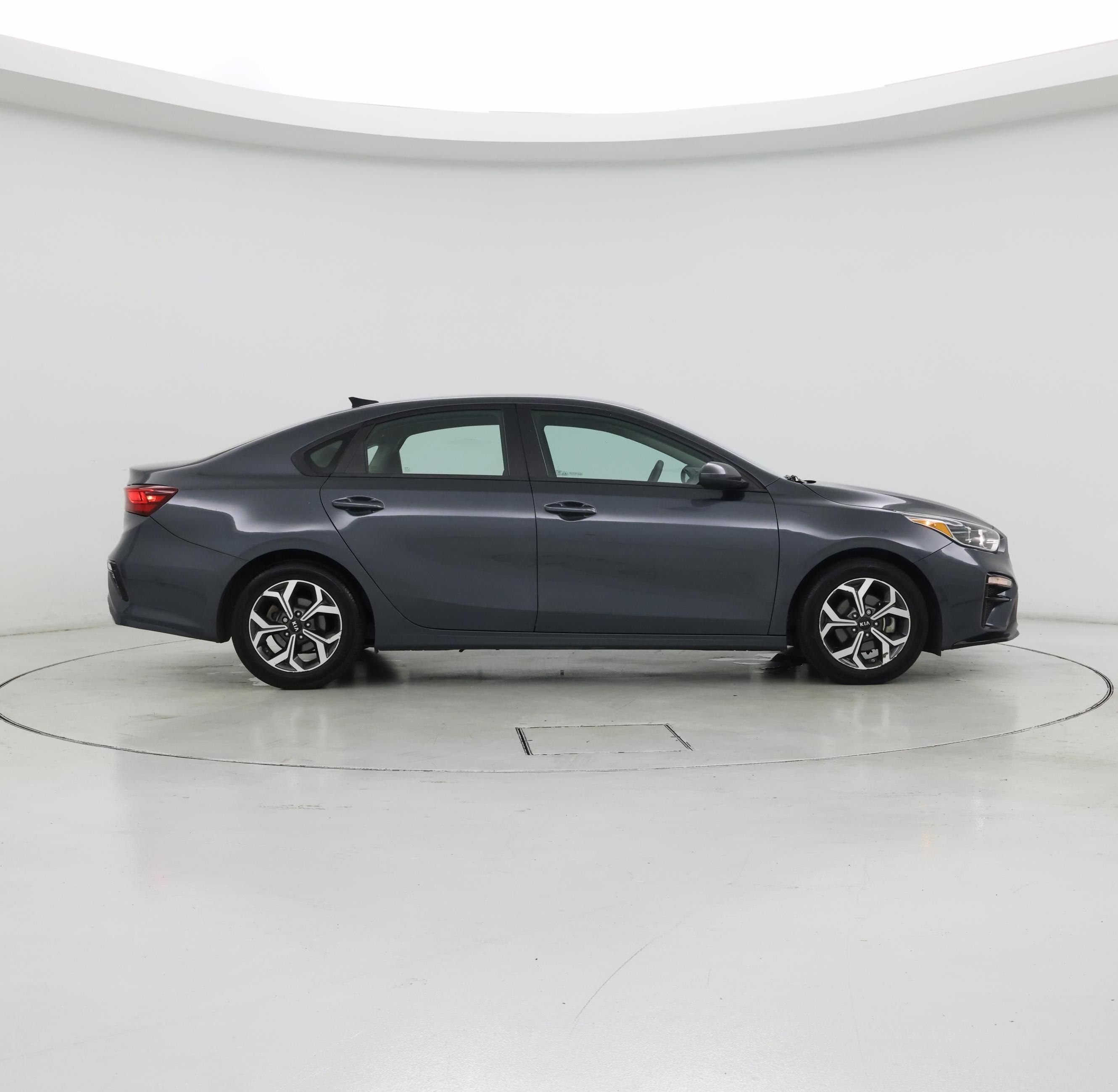 Thumbnail: 2020 Kia Forte - 7