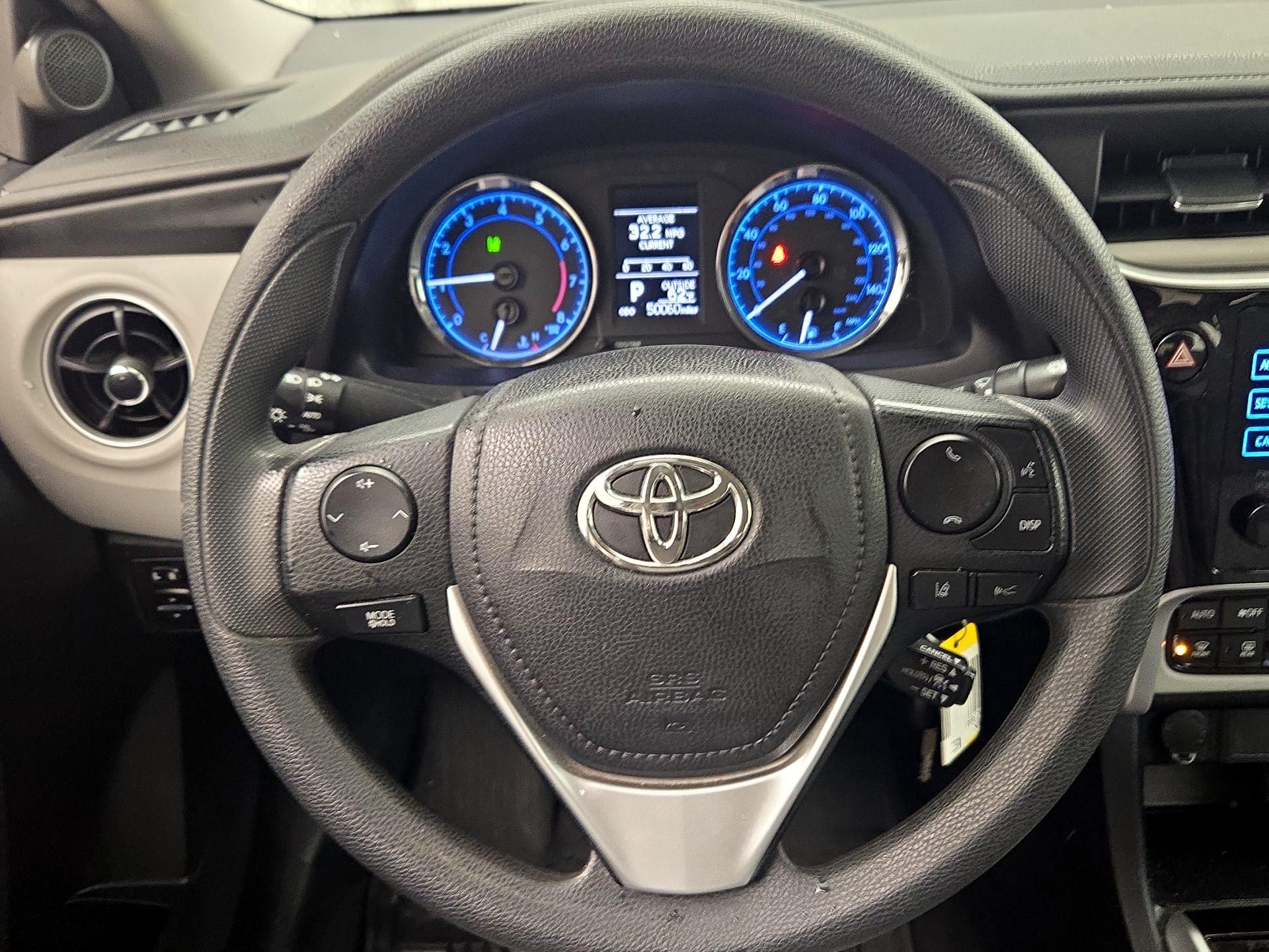 Thumbnail: 2018 Toyota Corolla - 10