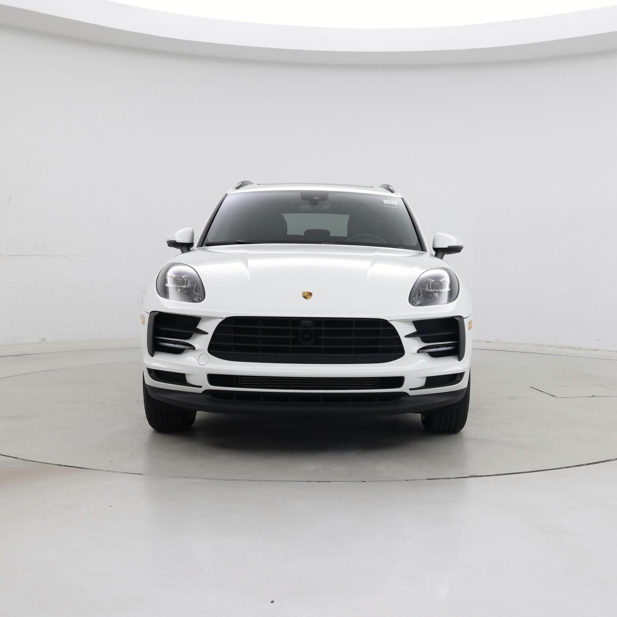 Thumbnail: 2021 Porsche Macan - 5