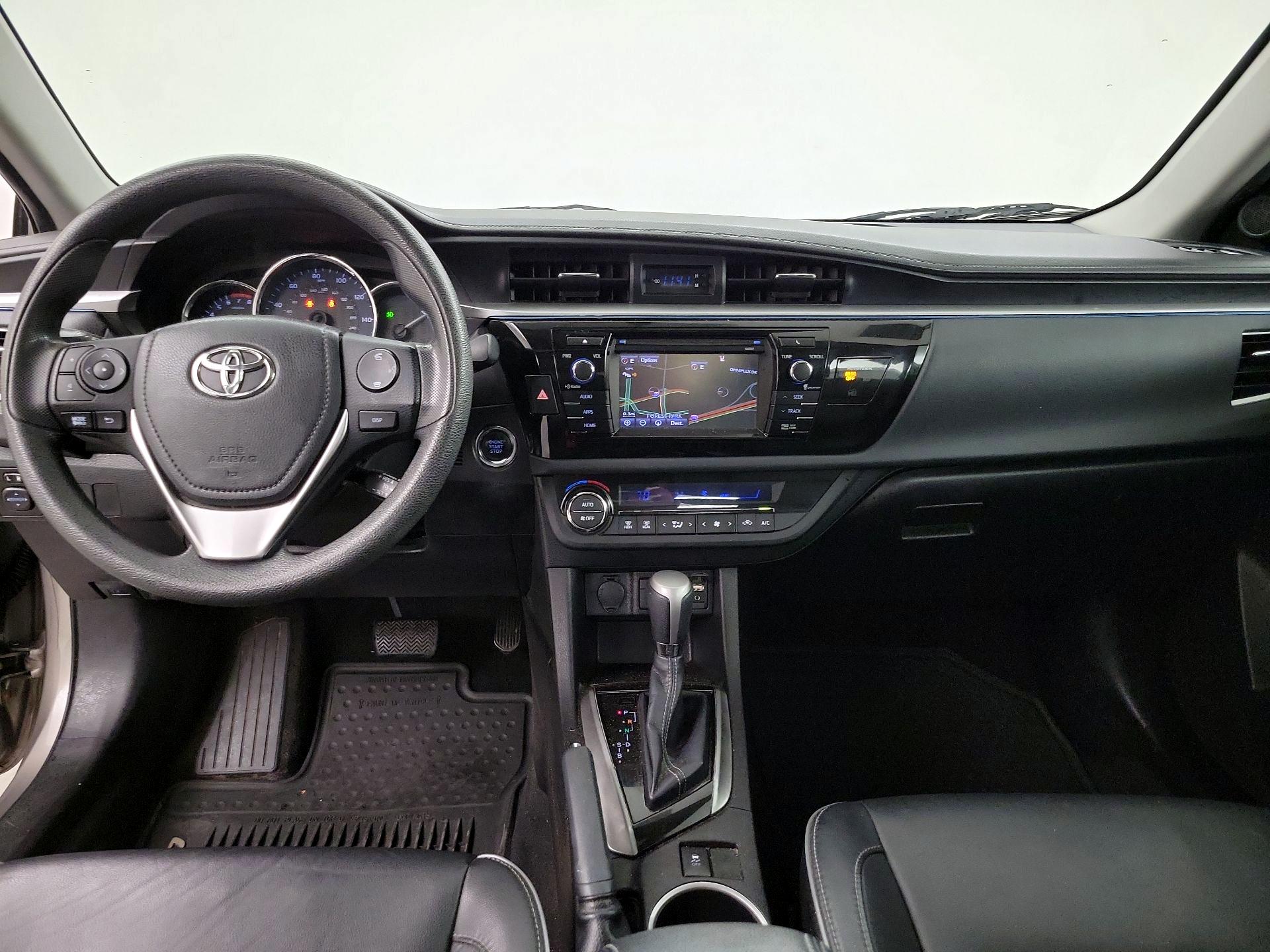 Thumbnail: 2016 Toyota Corolla - 9