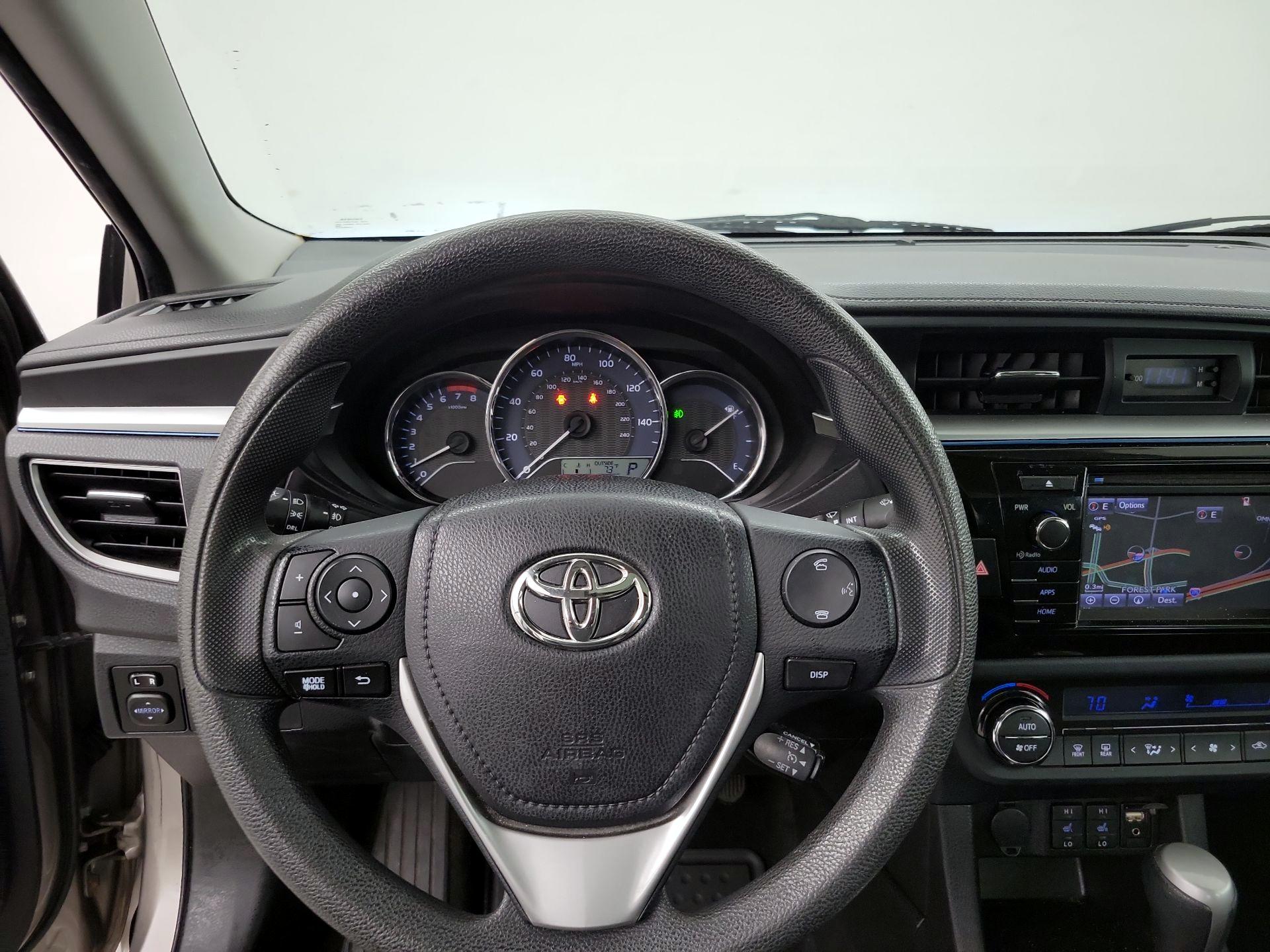 Thumbnail: 2016 Toyota Corolla - 10