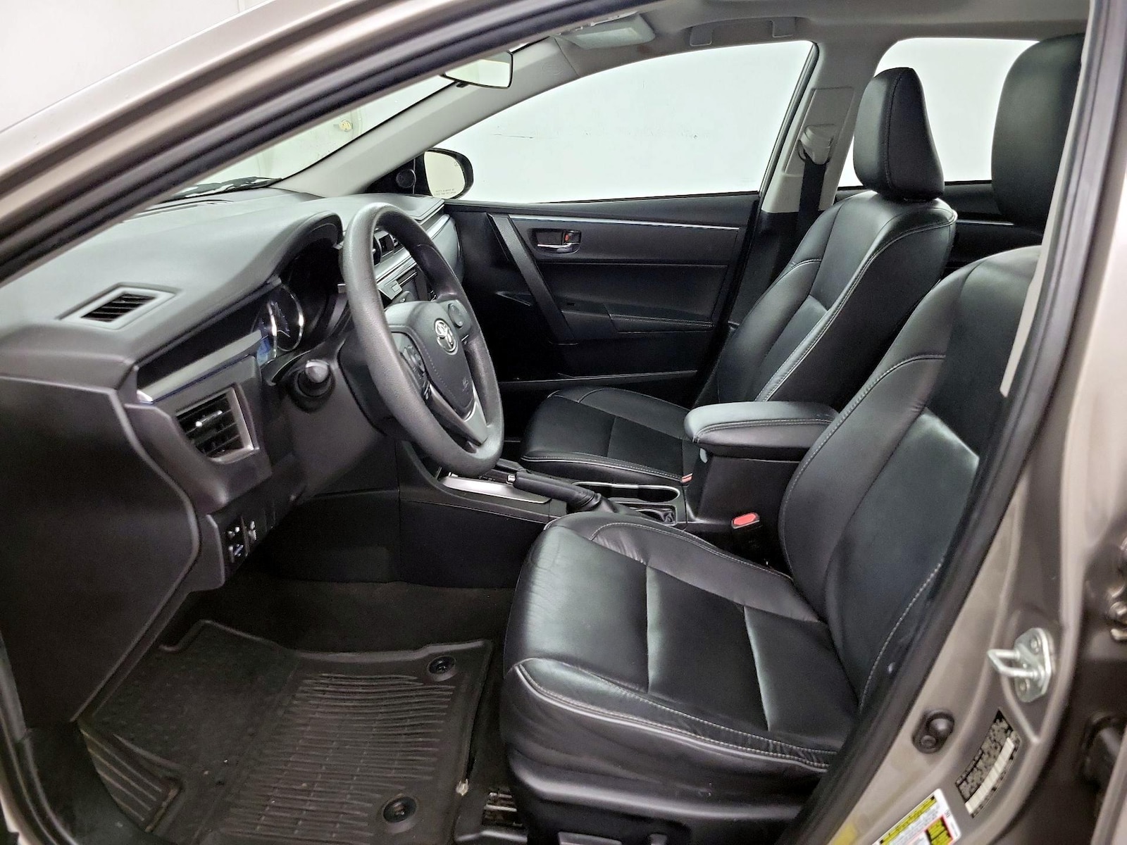 2016 Toyota Corolla LE Premium - Photo 12