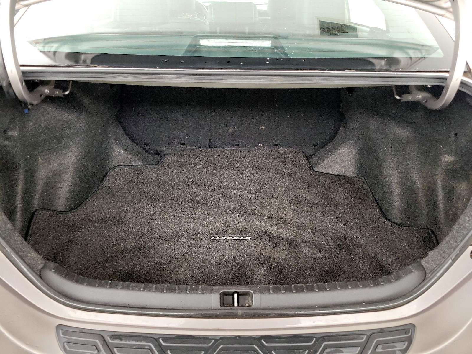 2016 Toyota Corolla LE Premium - Photo 23