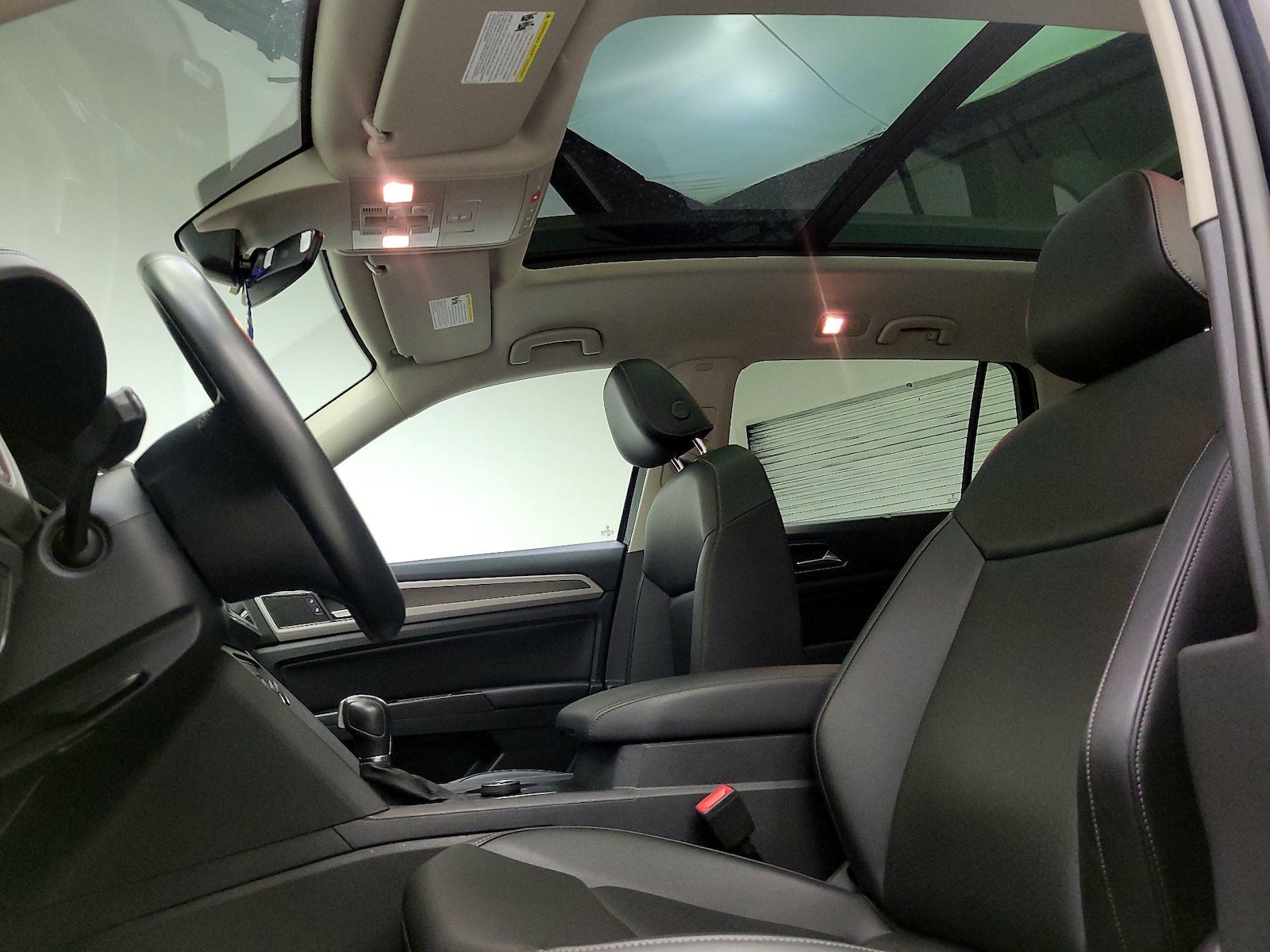 2019 Volkswagen Atlas SE w/Tech - Photo 20