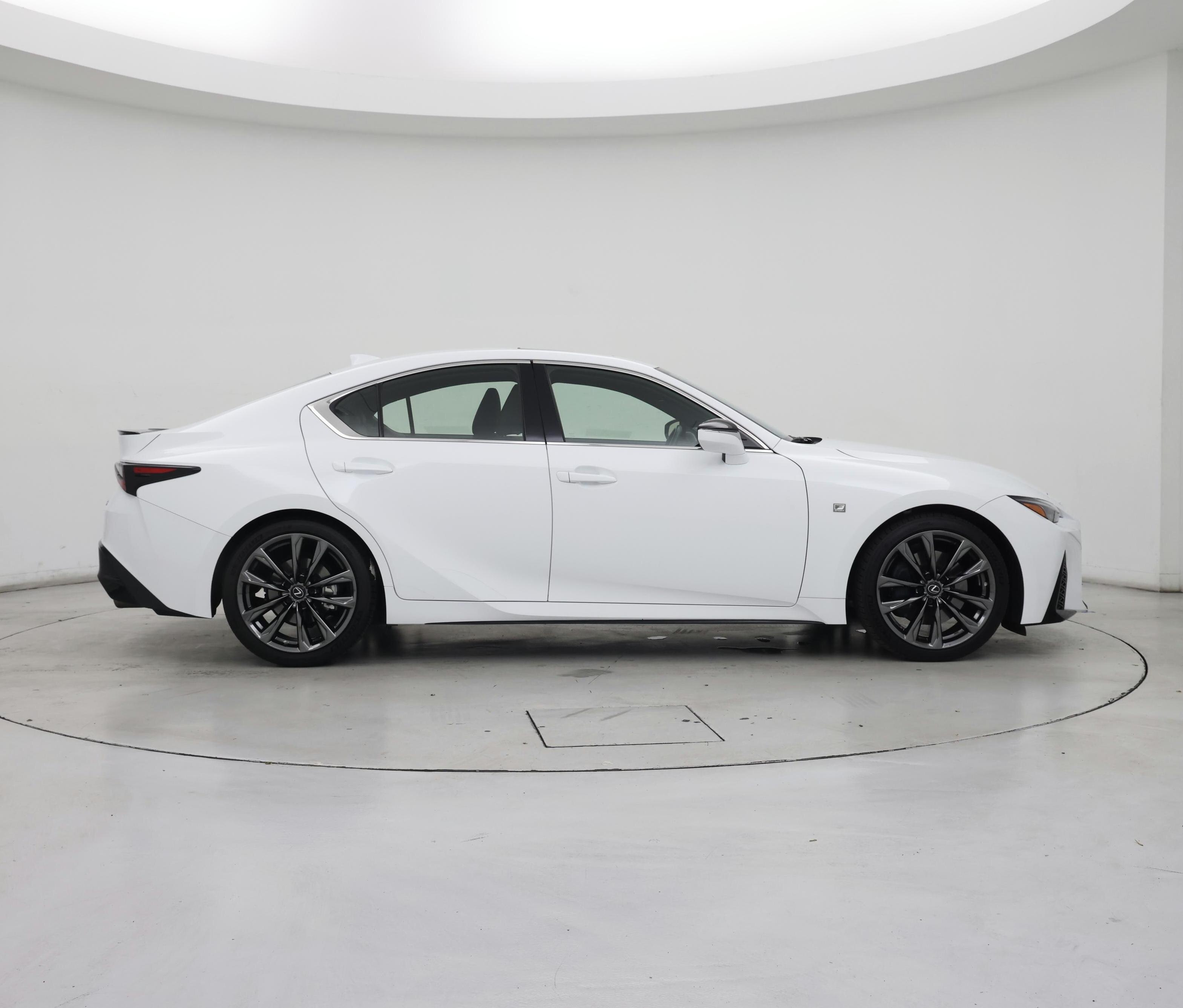 Thumbnail: 2022 Lexus IS - 7