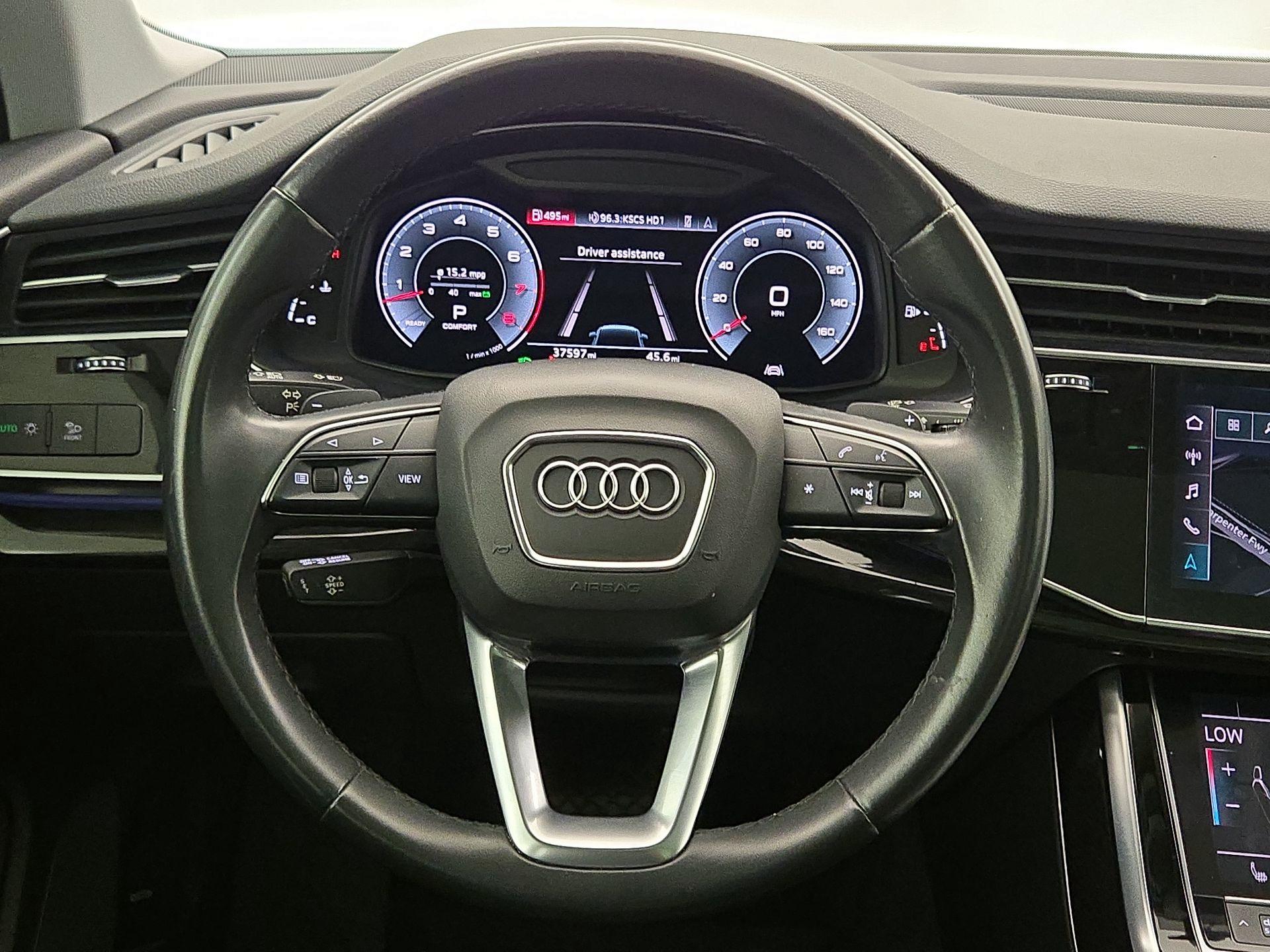 Thumbnail: 2022 Audi Q7 - 10