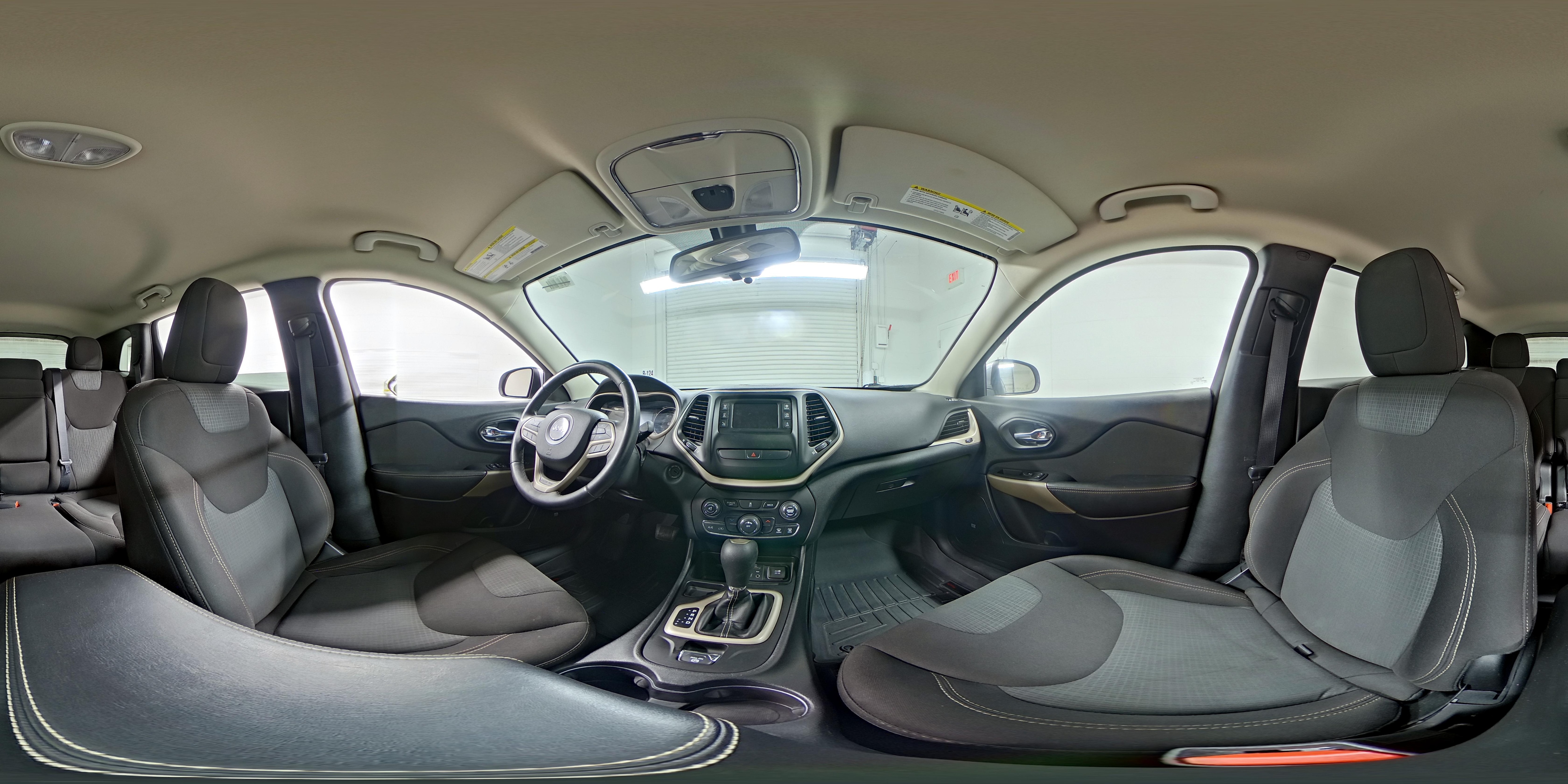 2017 Jeep Cherokee Latitude - Photo 25