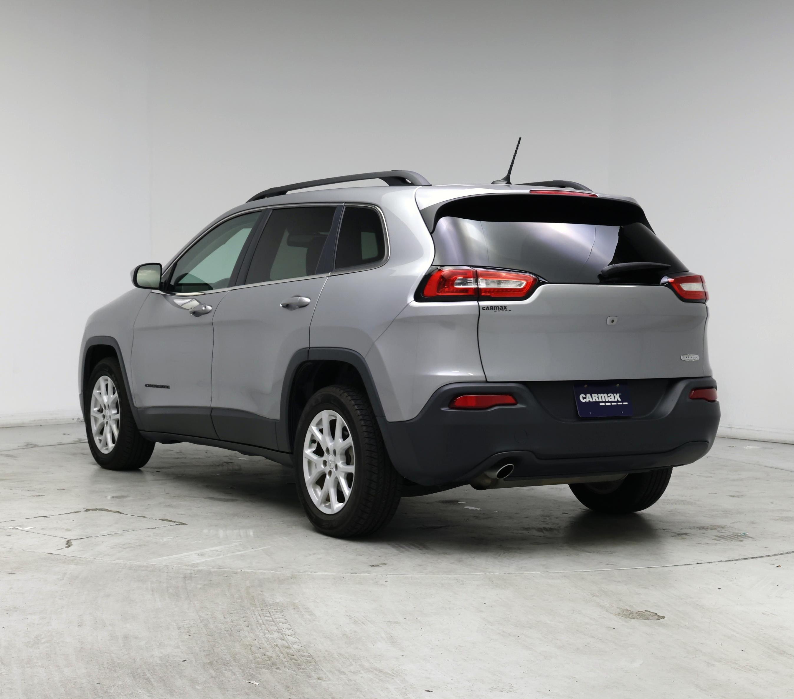 Thumbnail: 2017 Jeep Cherokee - 2