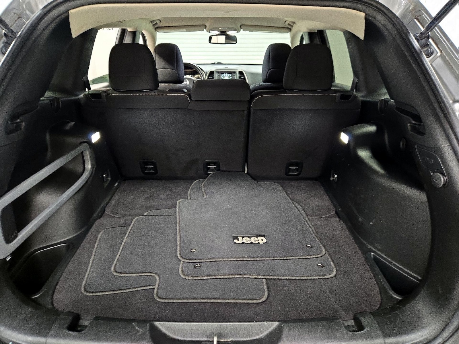 2017 Jeep Cherokee Latitude - Photo 21
