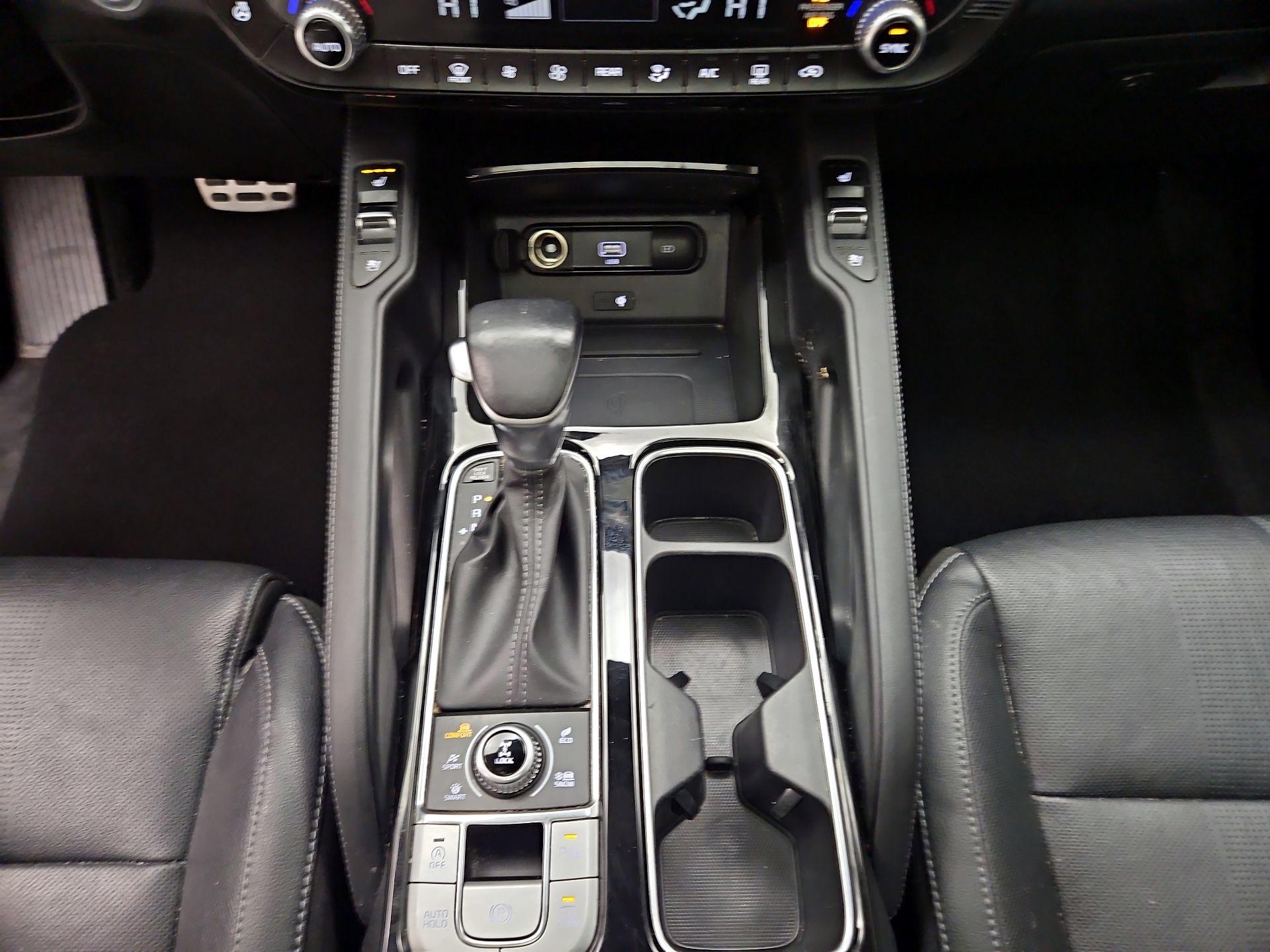 Thumbnail: 2022 Kia Telluride - 18