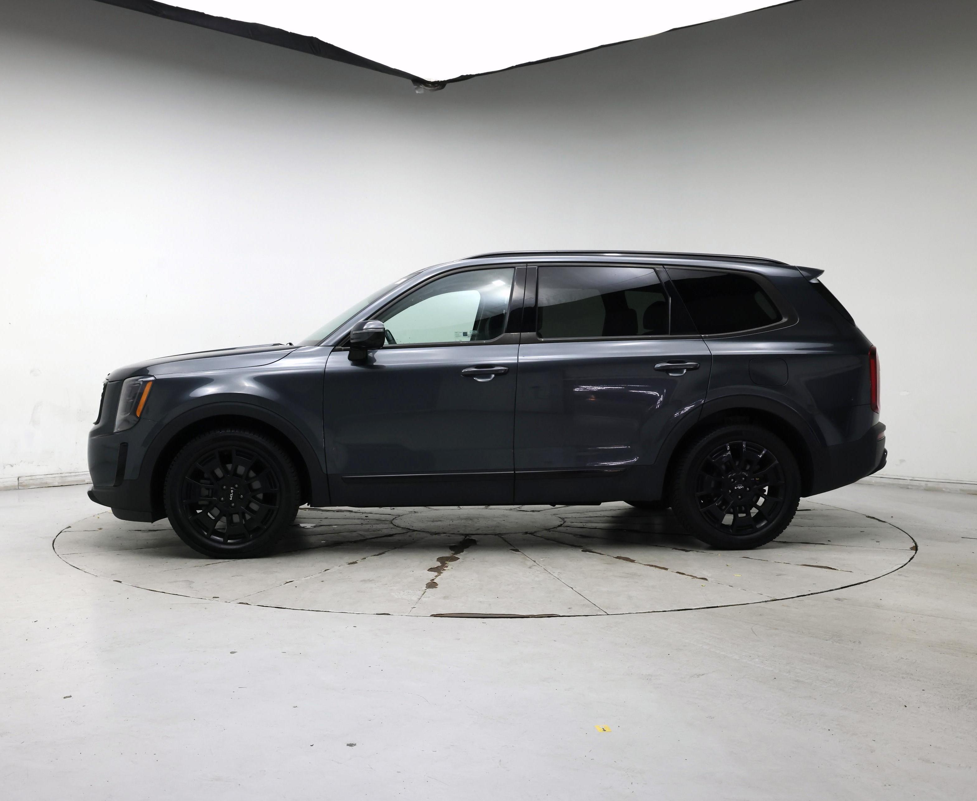 Thumbnail: 2022 Kia Telluride - 3