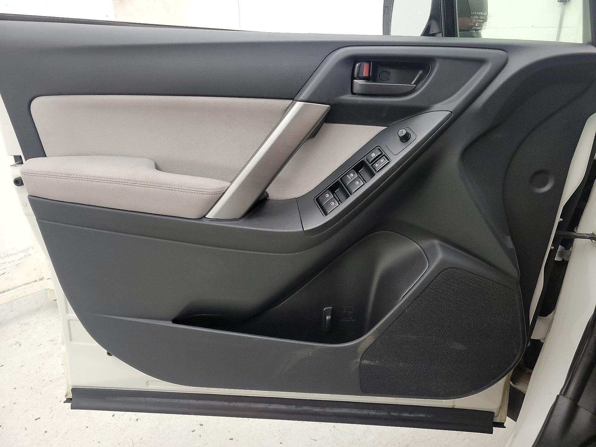 Thumbnail: 2014 Subaru Forester - 12