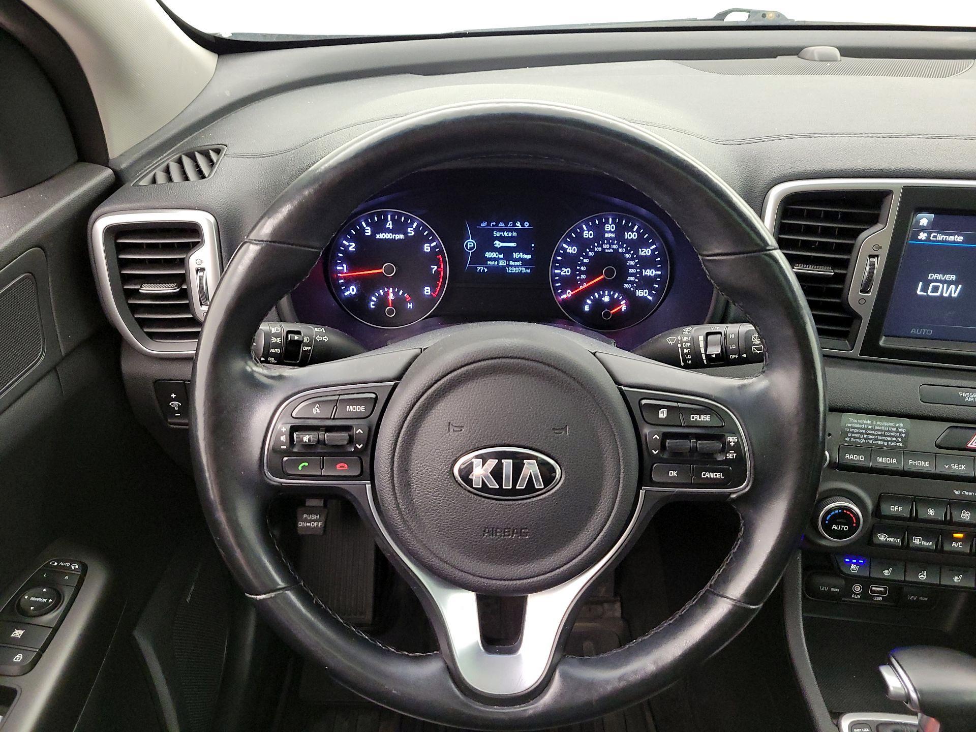 Thumbnail: 2017 Kia Sportage - 10