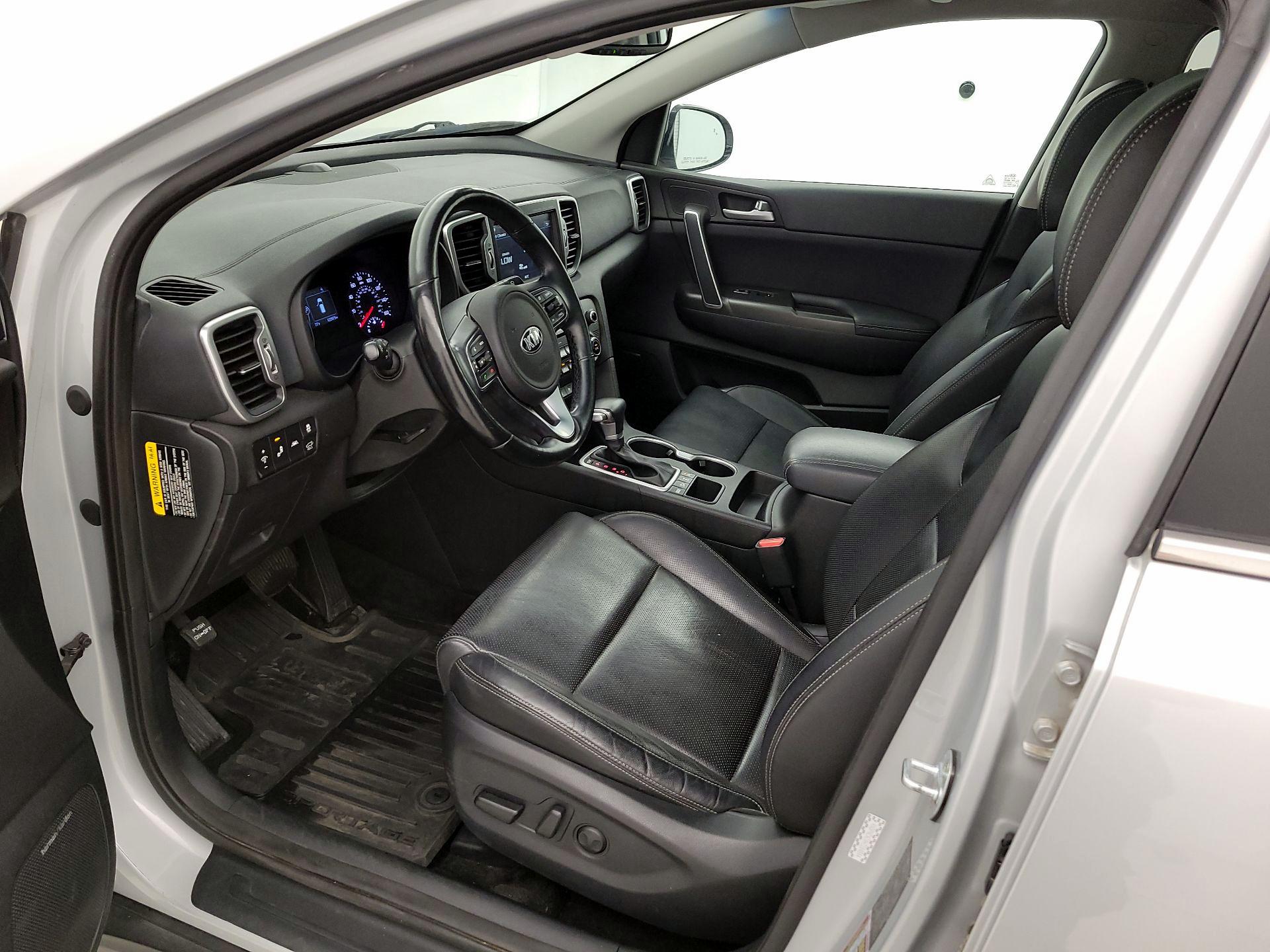 Thumbnail: 2017 Kia Sportage - 11