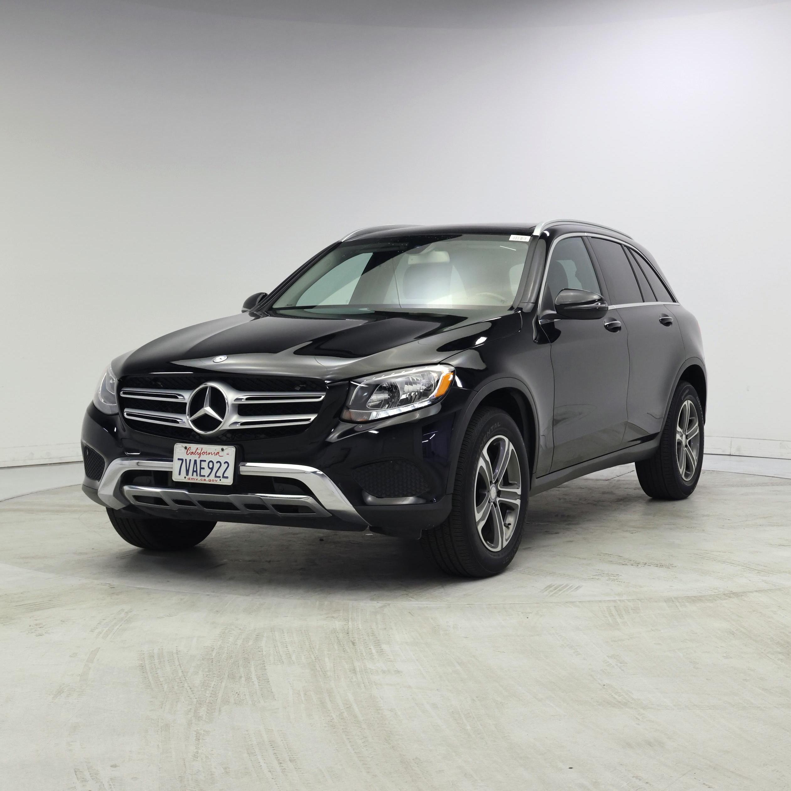 Thumbnail: 2016 Mercedes-Benz GLC - 4