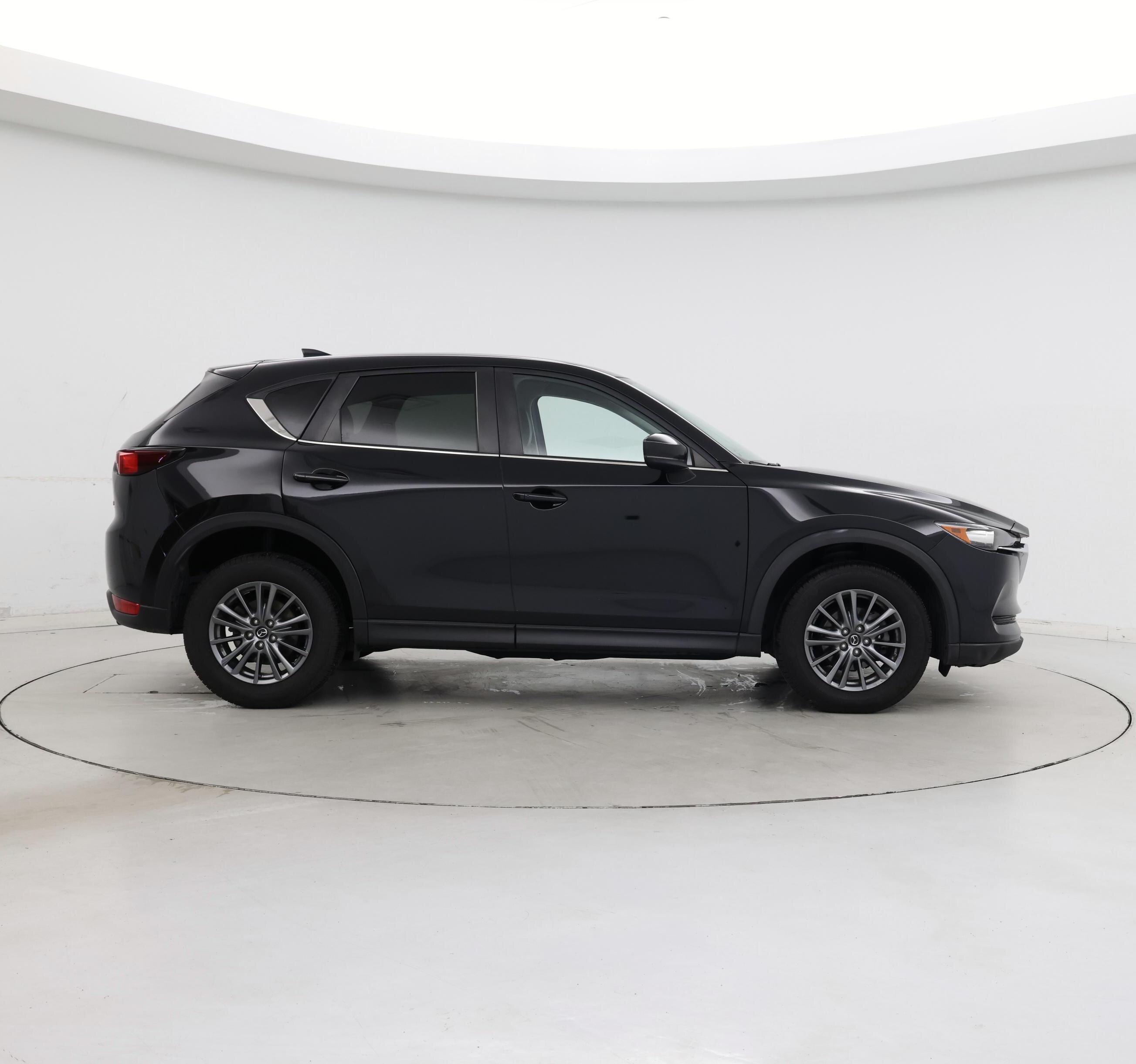 Thumbnail: 2017 Mazda CX-5 - 7