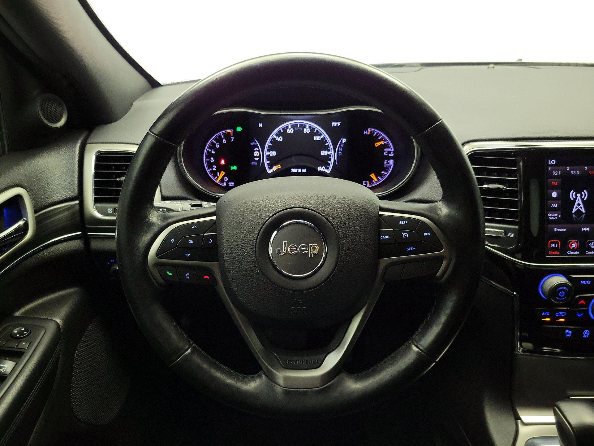 Thumbnail: 2020 Jeep Grand Cherokee - 10