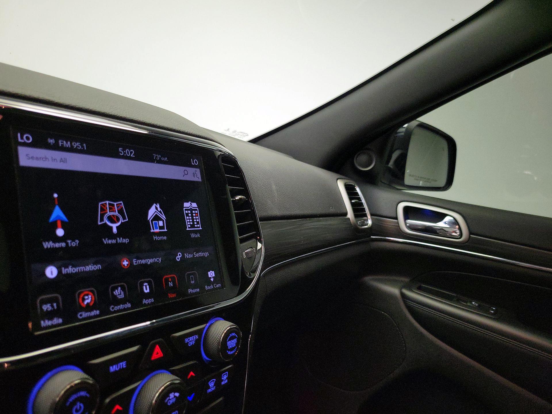 Thumbnail: 2020 Jeep Grand Cherokee - 14