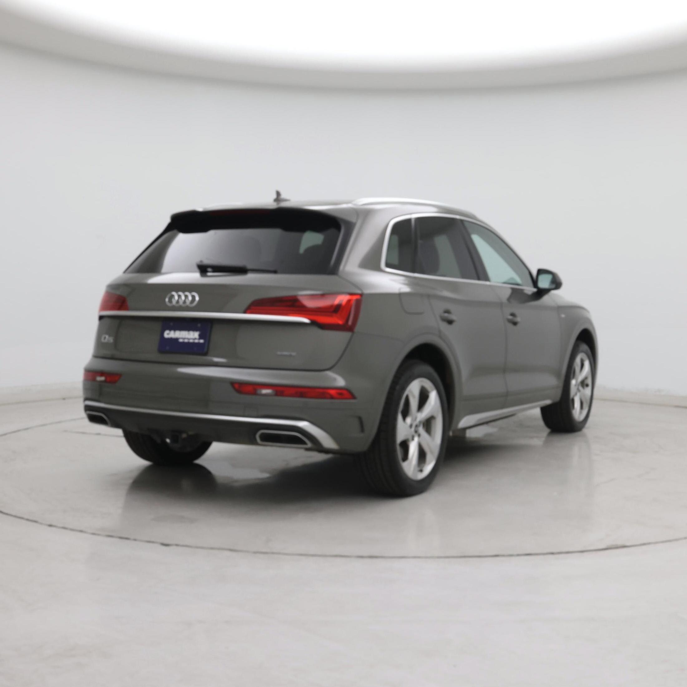 Thumbnail: 2023 Audi Q5 - 8