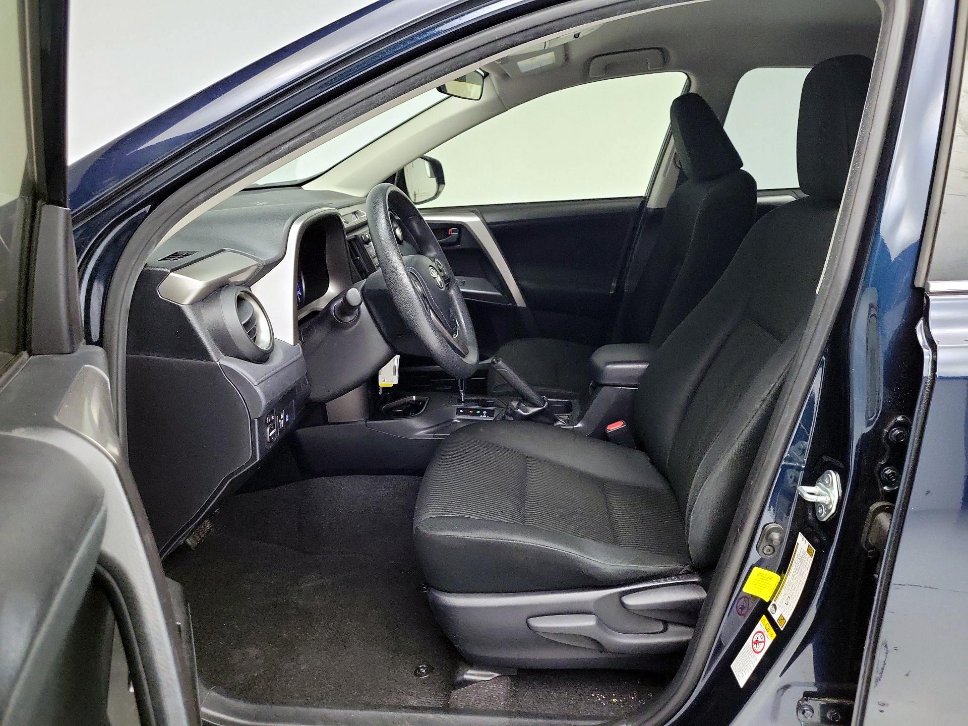 Thumbnail: 2017 Toyota RAV4 - 11