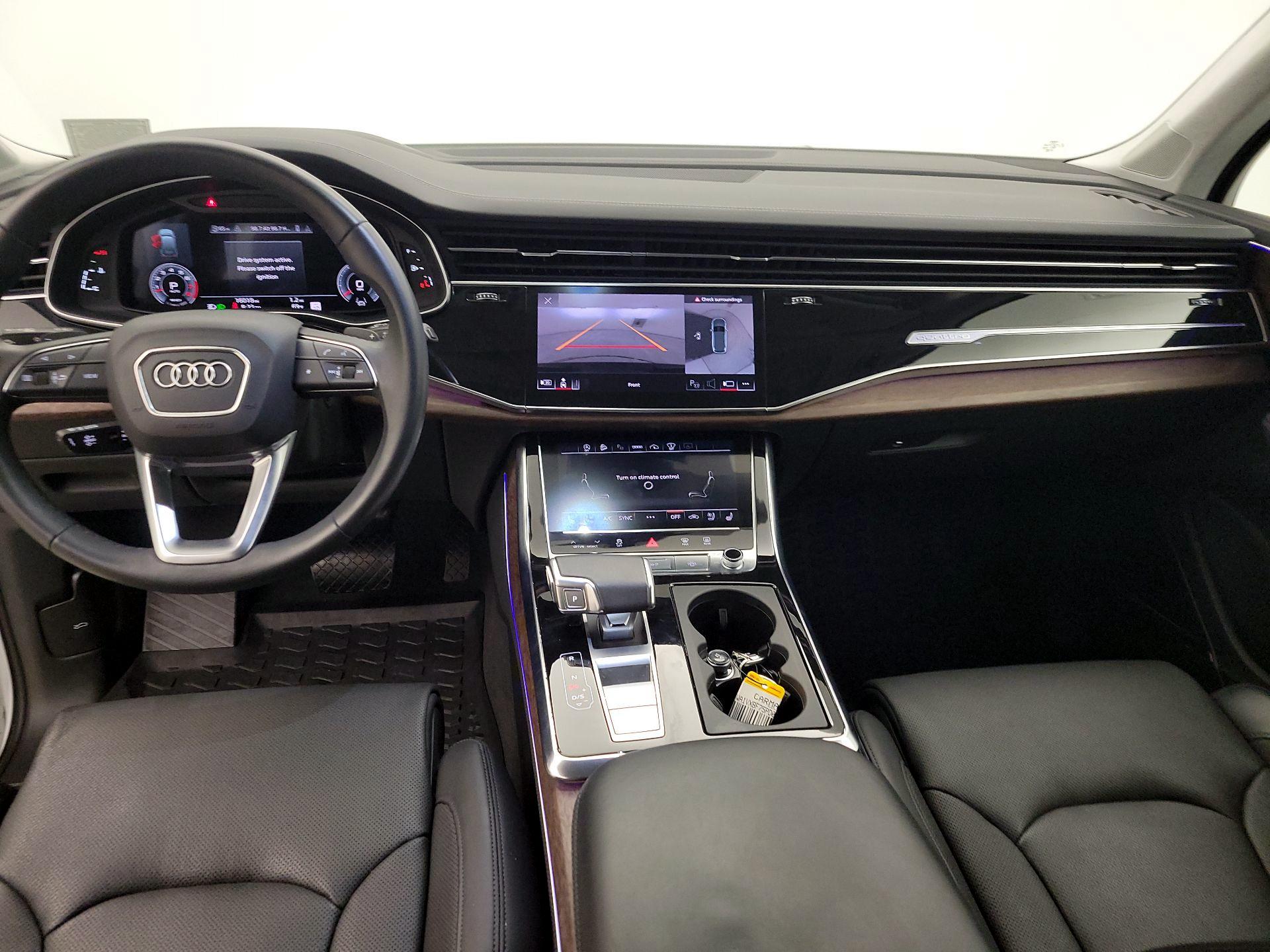 Thumbnail: 2023 Audi Q7 - 9