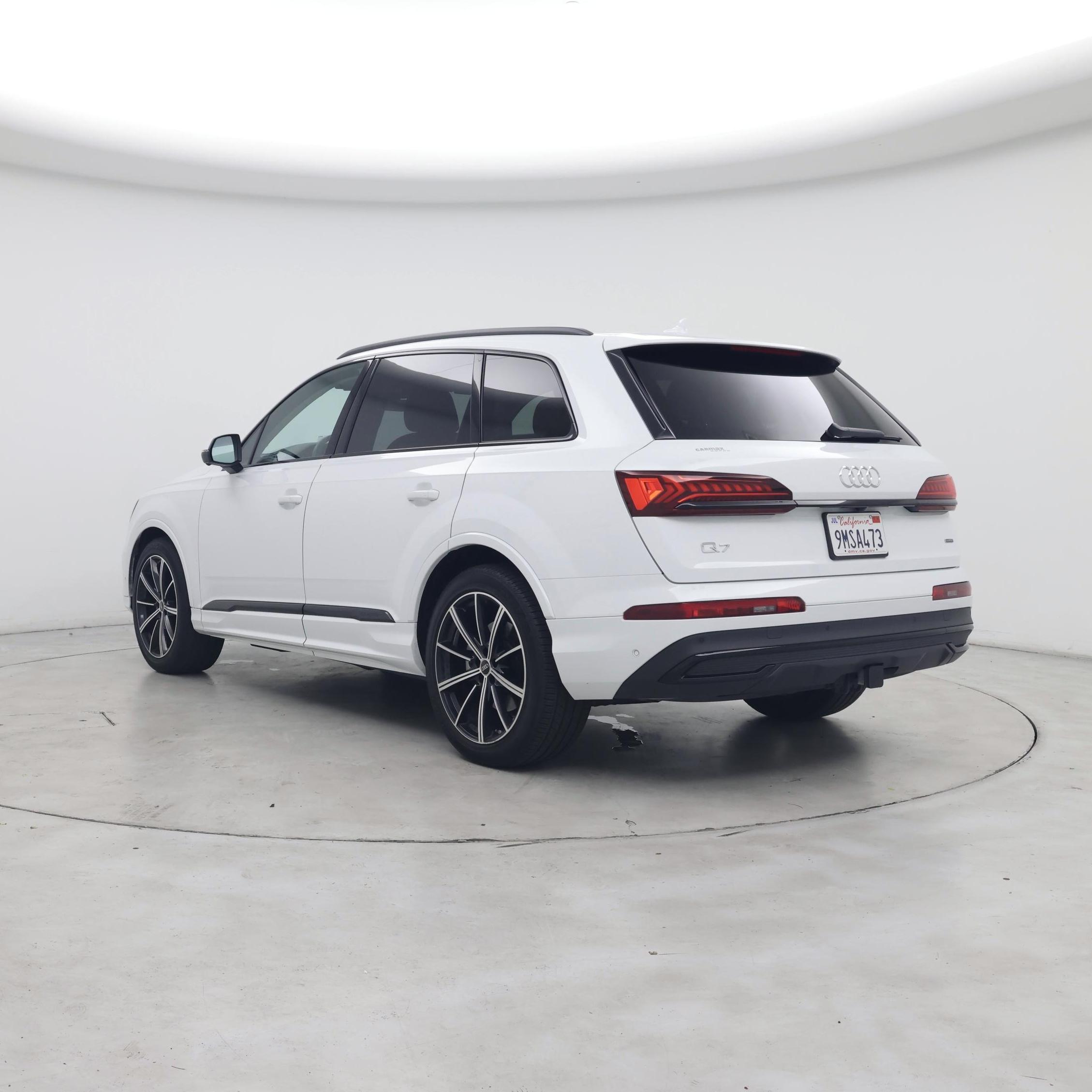 Thumbnail: 2023 Audi Q7 - 2