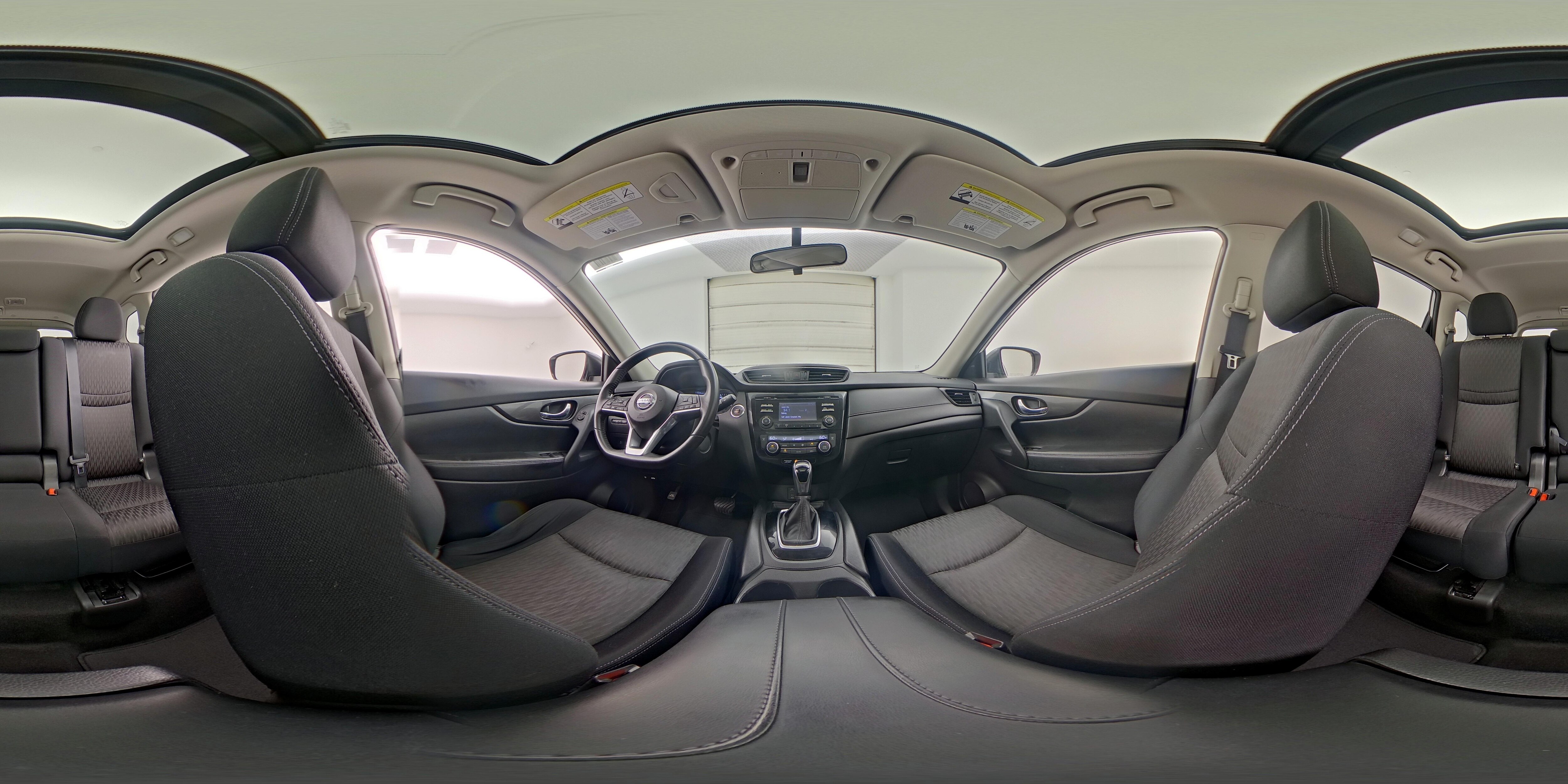 2017 Nissan Rogue SV - Photo 26