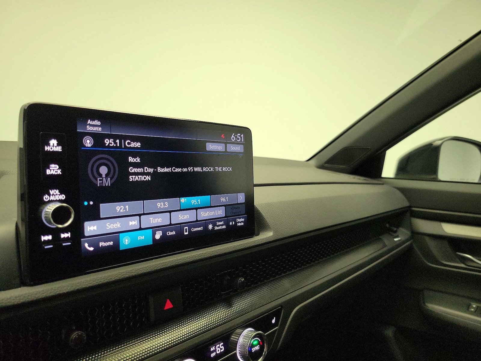 2025 Honda CR-V Sport-L - Photo 16