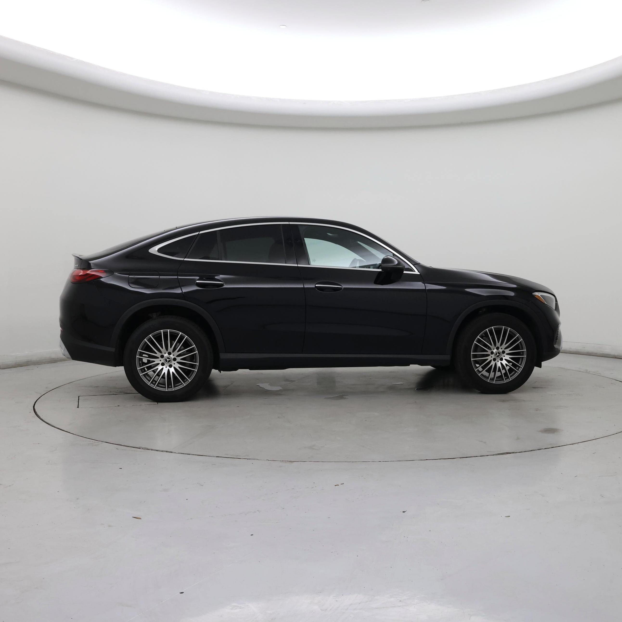 Thumbnail: 2026 Mercedes-Benz GLC - 7