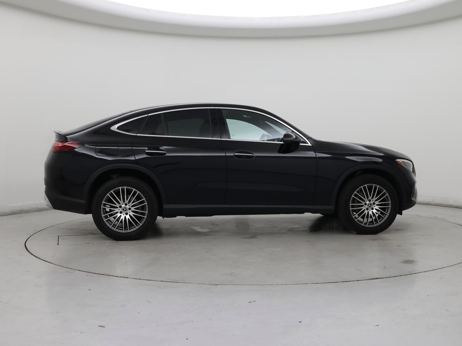 2026 Mercedes-Benz GLC Coupe GLC 300 - Photo 8