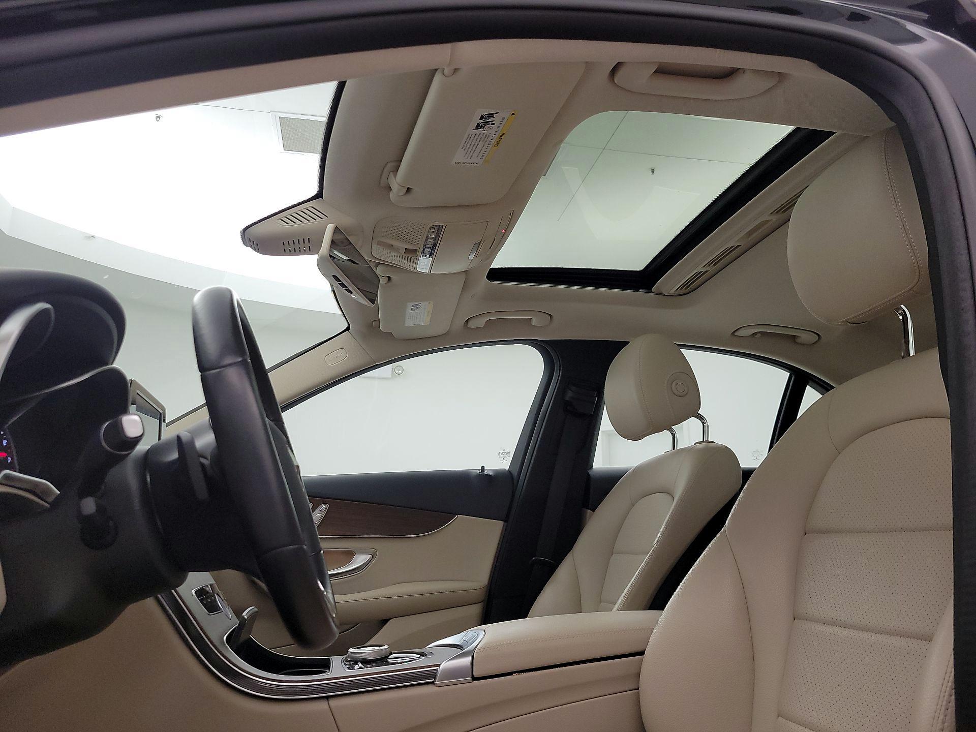 Thumbnail: 2019 Mercedes-Benz C-Class - 19
