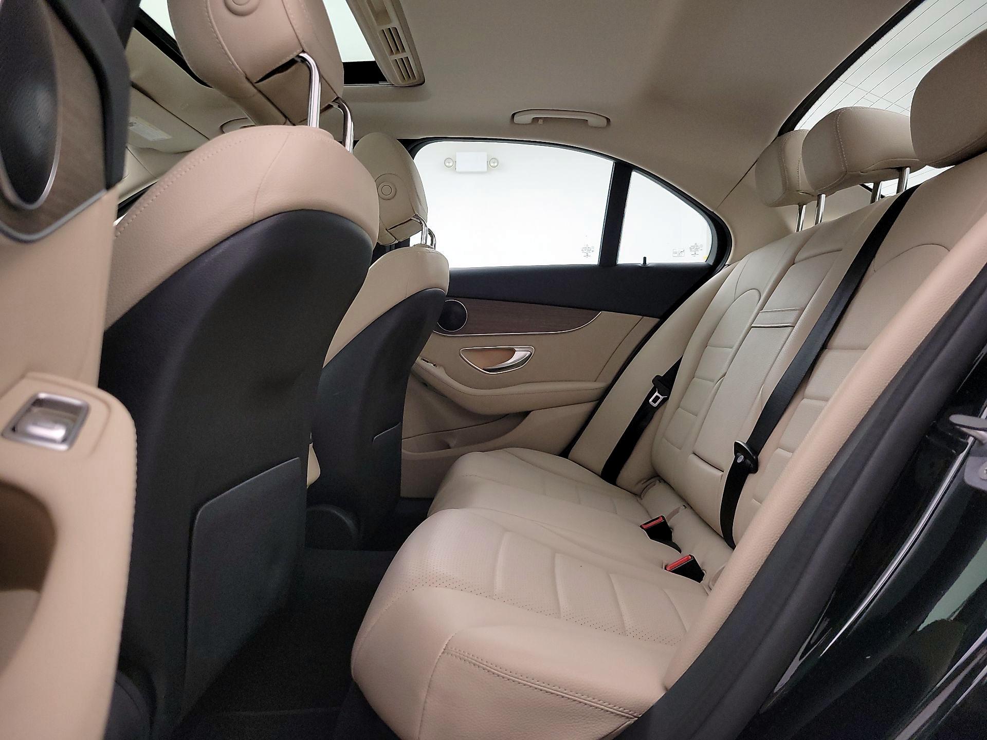 Thumbnail: 2019 Mercedes-Benz C-Class - 20