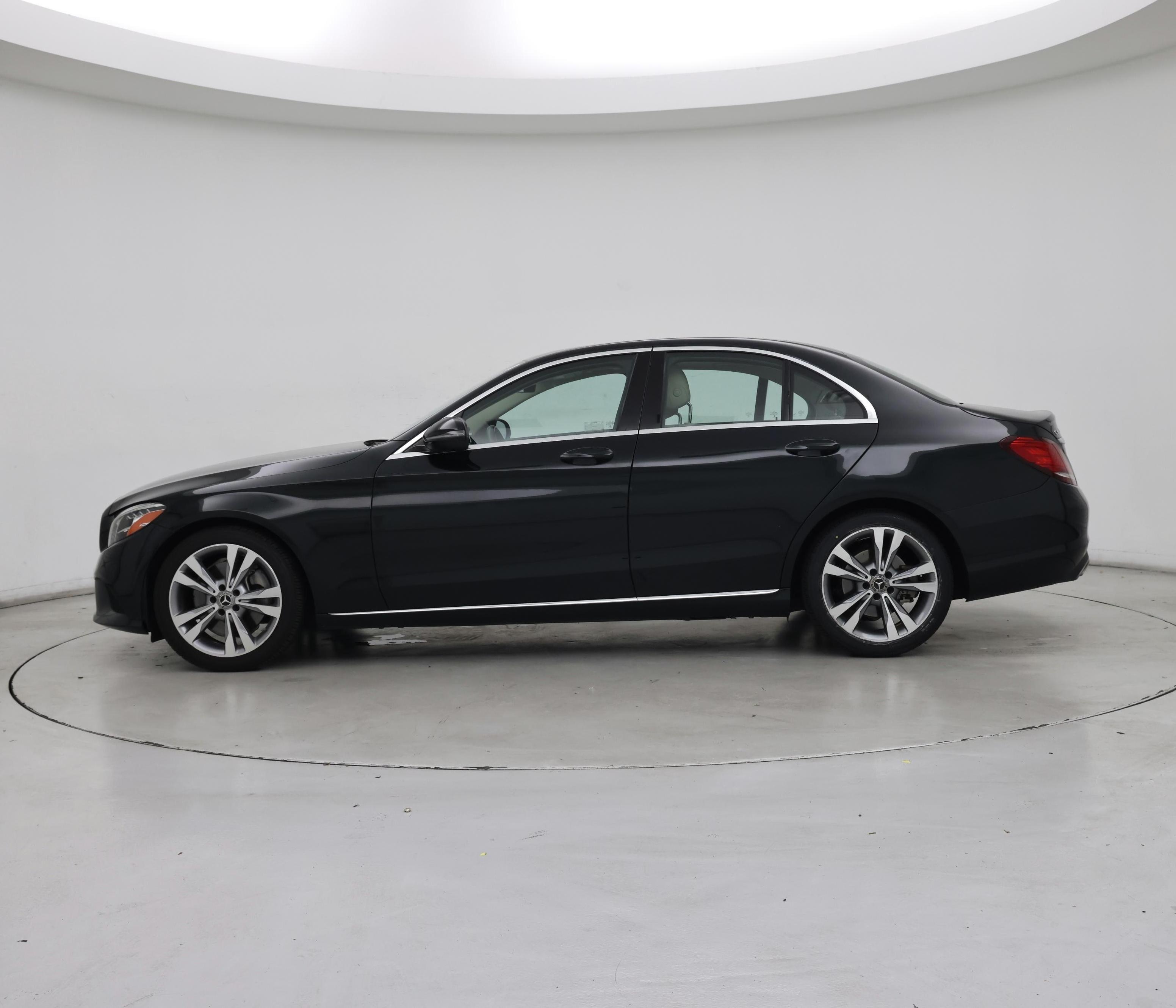 Thumbnail: 2019 Mercedes-Benz C-Class - 3