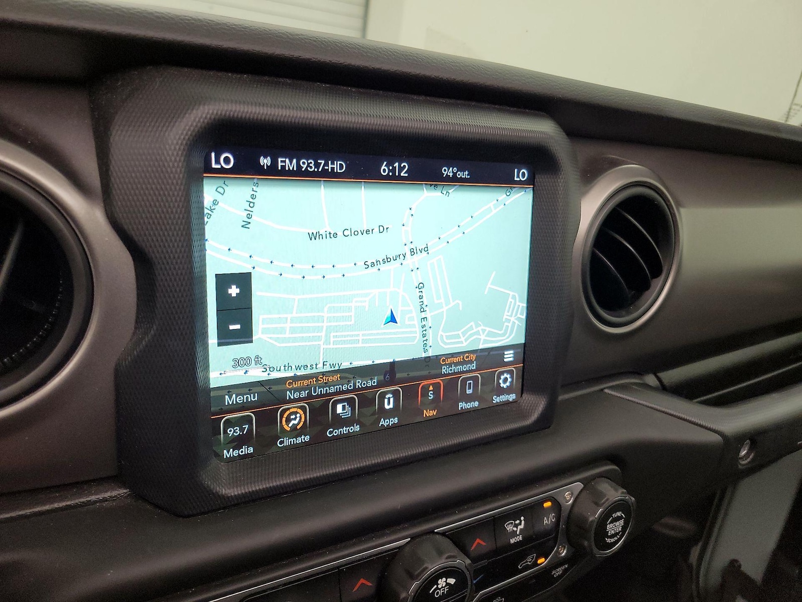 2023 Jeep Wrangler 4-Door Sport S - Photo 15