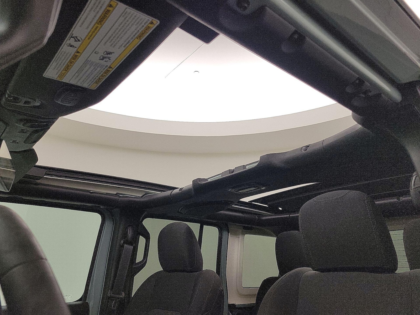2023 Jeep Wrangler 4-Door Sport S - Photo 21